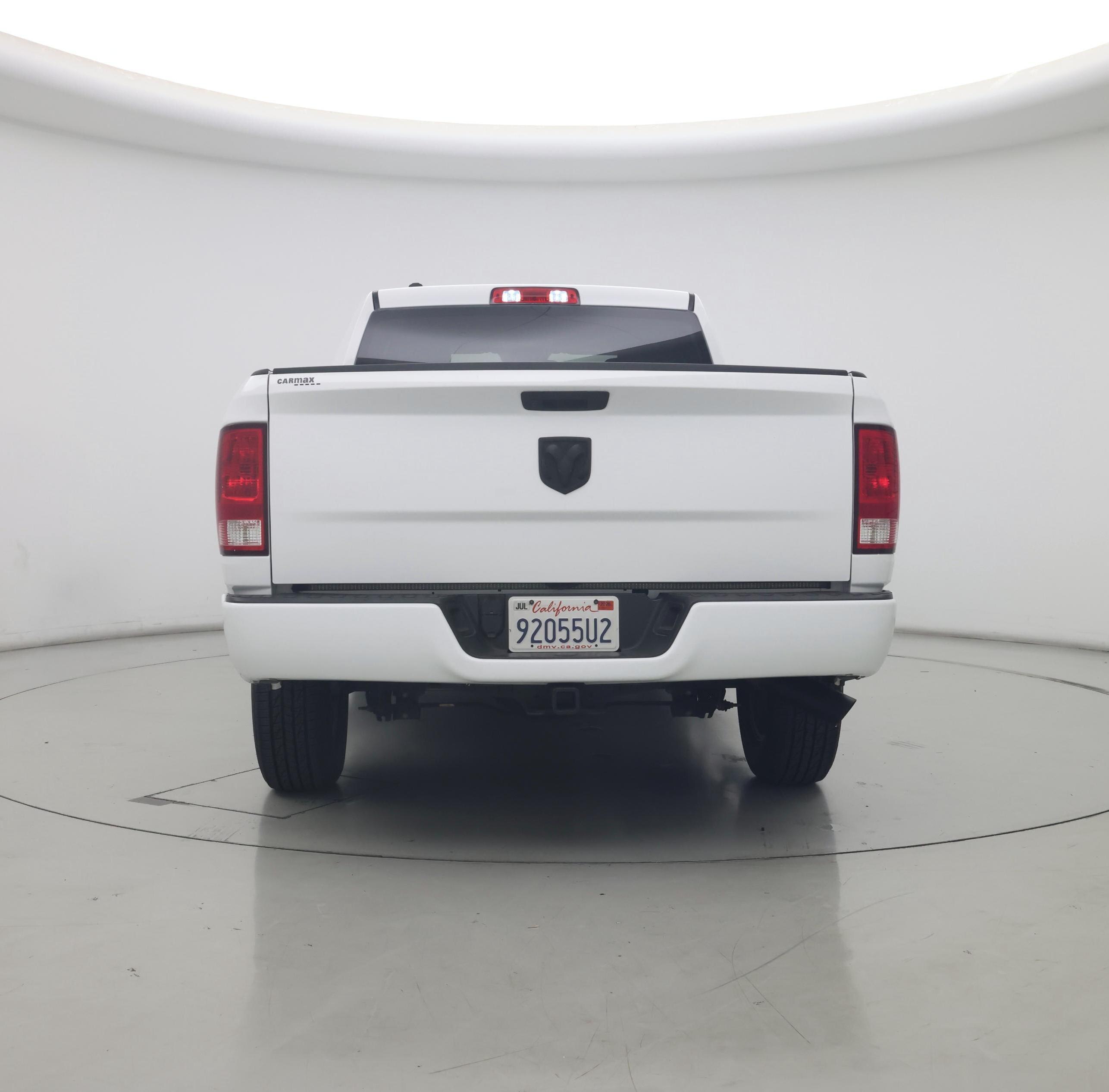 Thumbnail: 2019 RAM 1500 Classic - 6