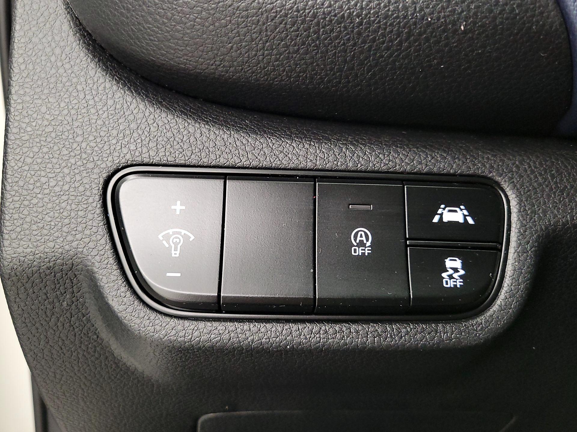 Thumbnail: 2021 Kia Seltos - 13