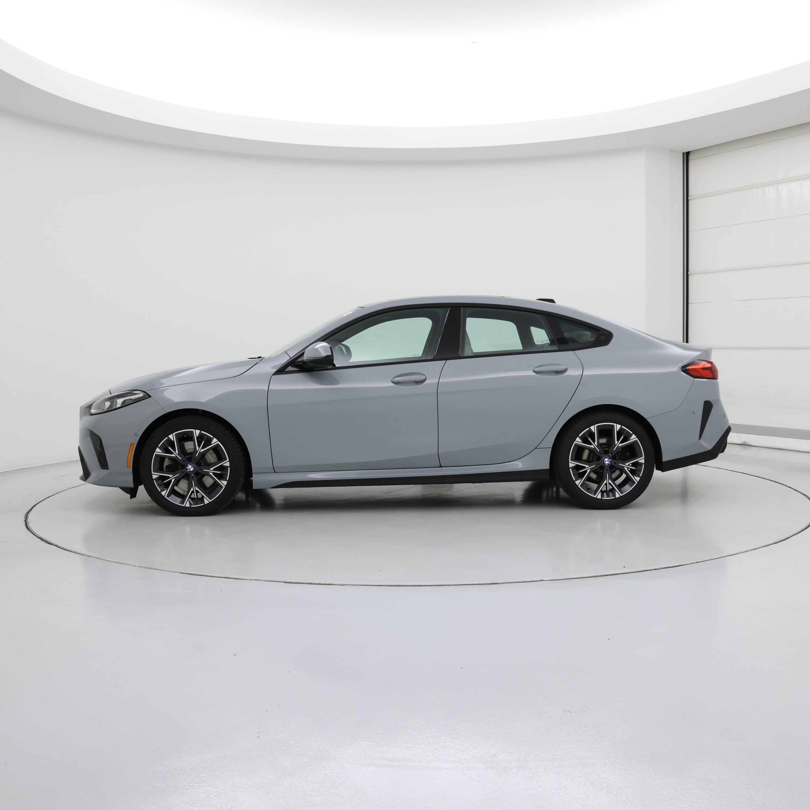 Thumbnail: 2026 BMW 2 Series - 3