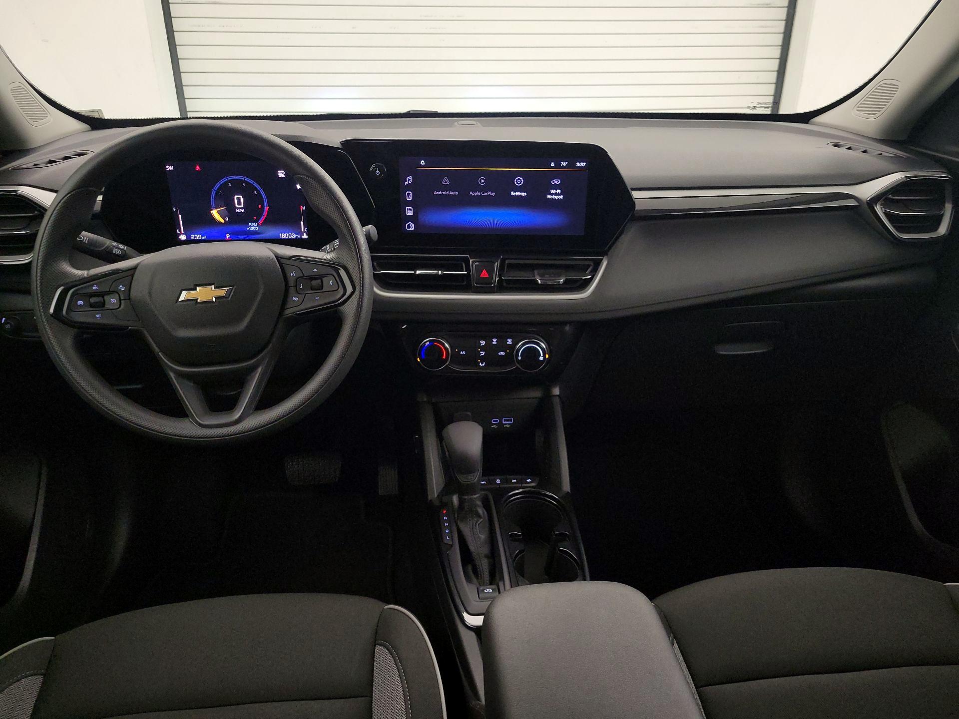 Thumbnail: 2025 Chevrolet TrailBlazer - 9