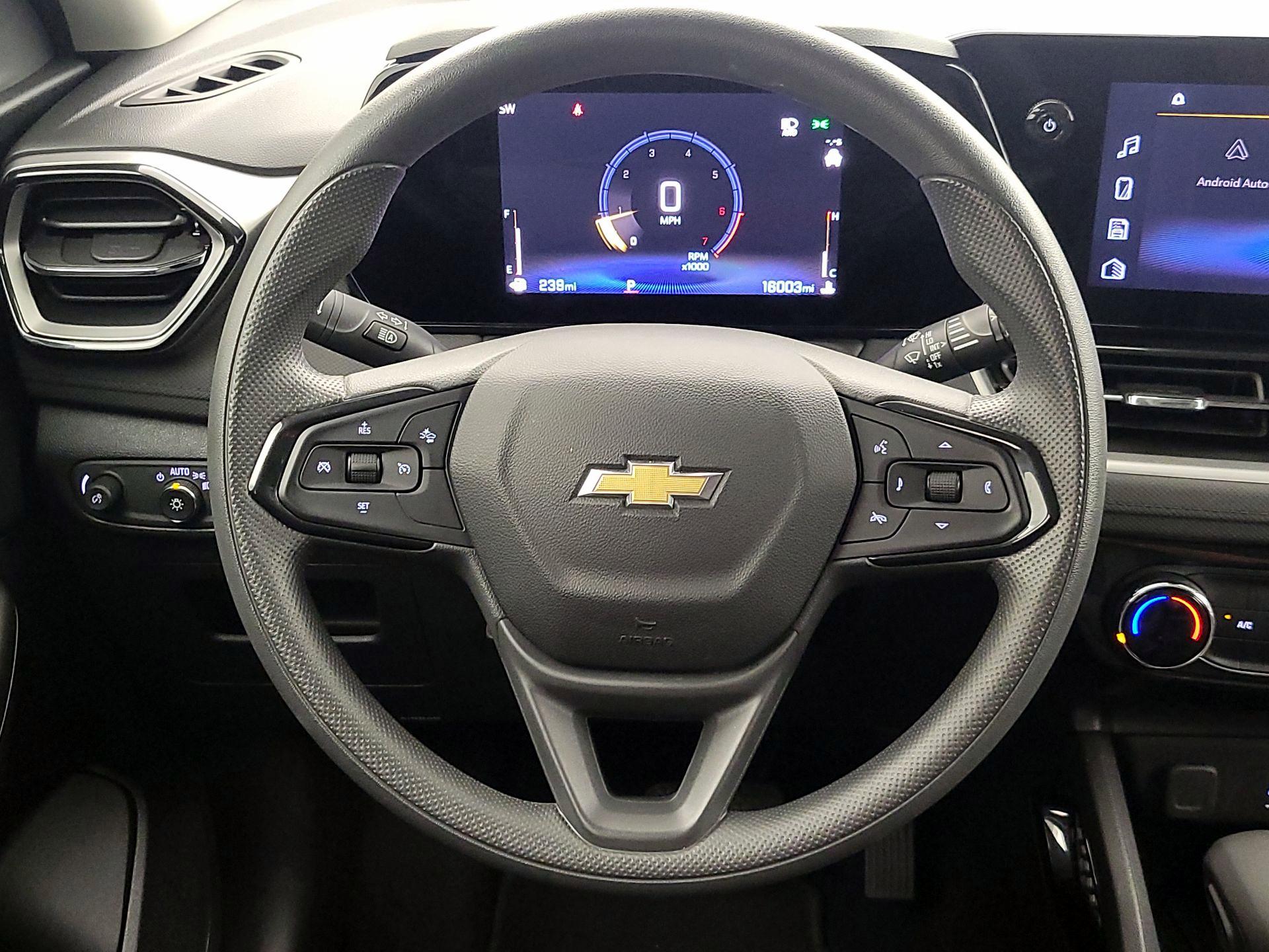 Thumbnail: 2025 Chevrolet TrailBlazer - 10