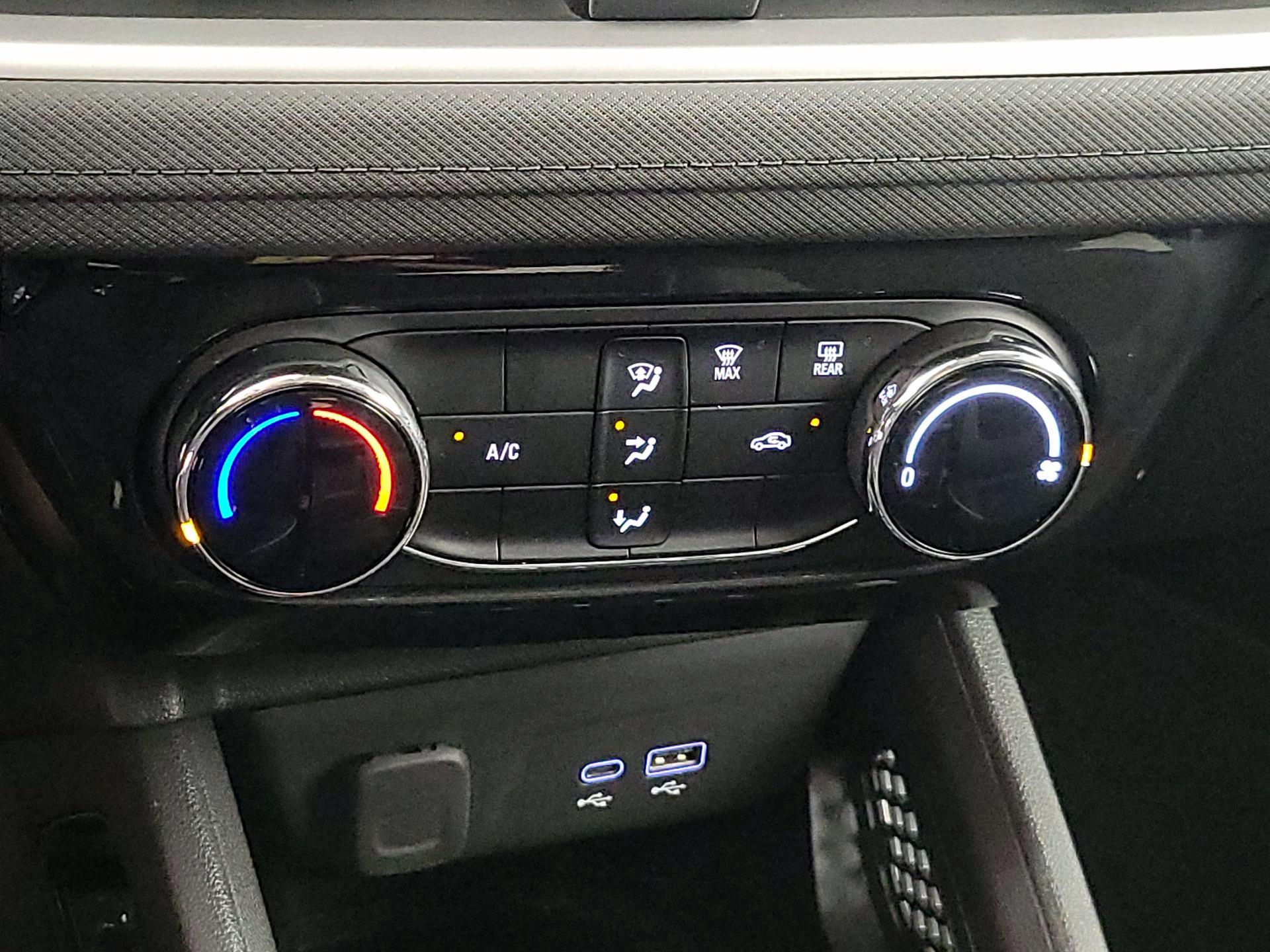 Thumbnail: 2025 Chevrolet TrailBlazer - 16