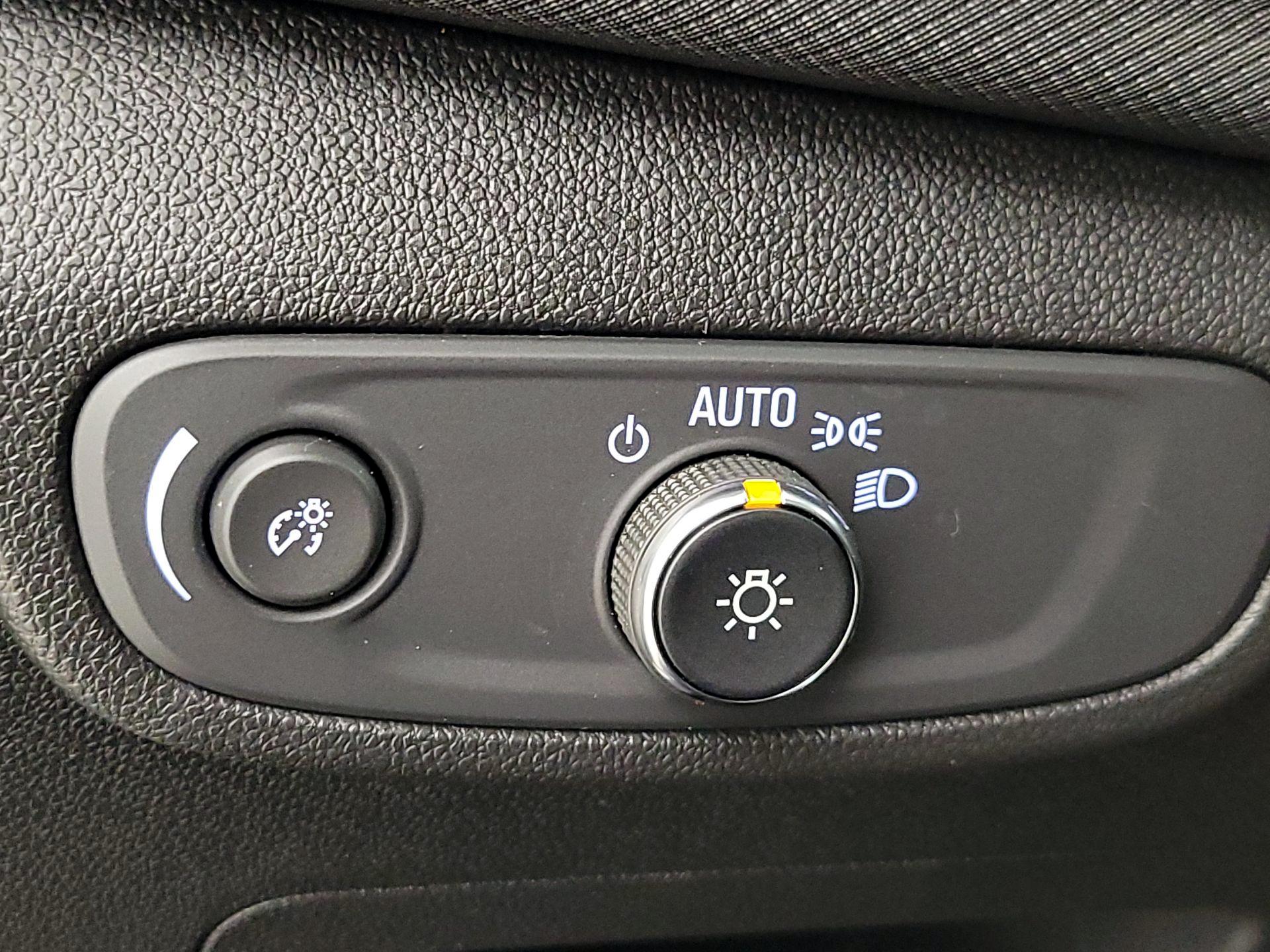 Thumbnail: 2025 Chevrolet TrailBlazer - 13