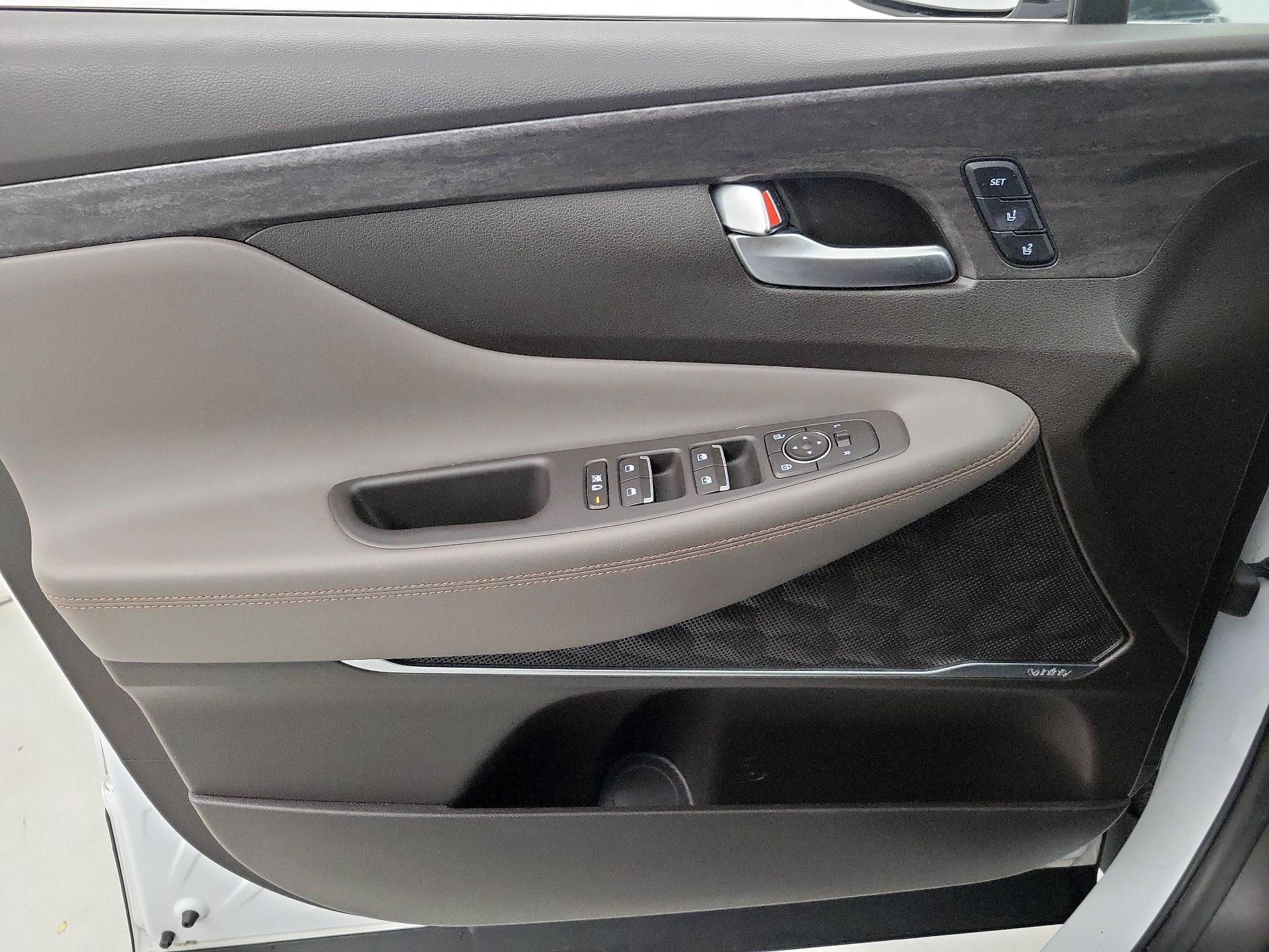 Thumbnail: 2020 Hyundai Santa Fe - 12