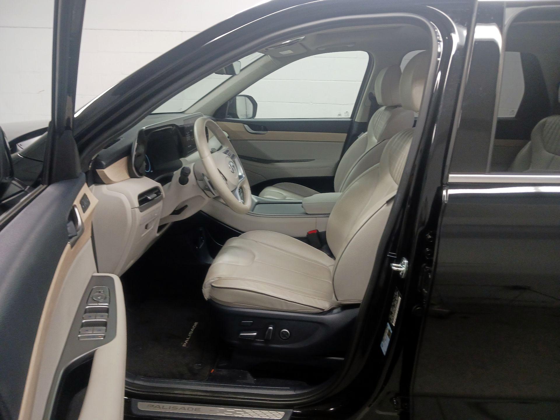 Thumbnail: 2023 Hyundai Palisade - 9