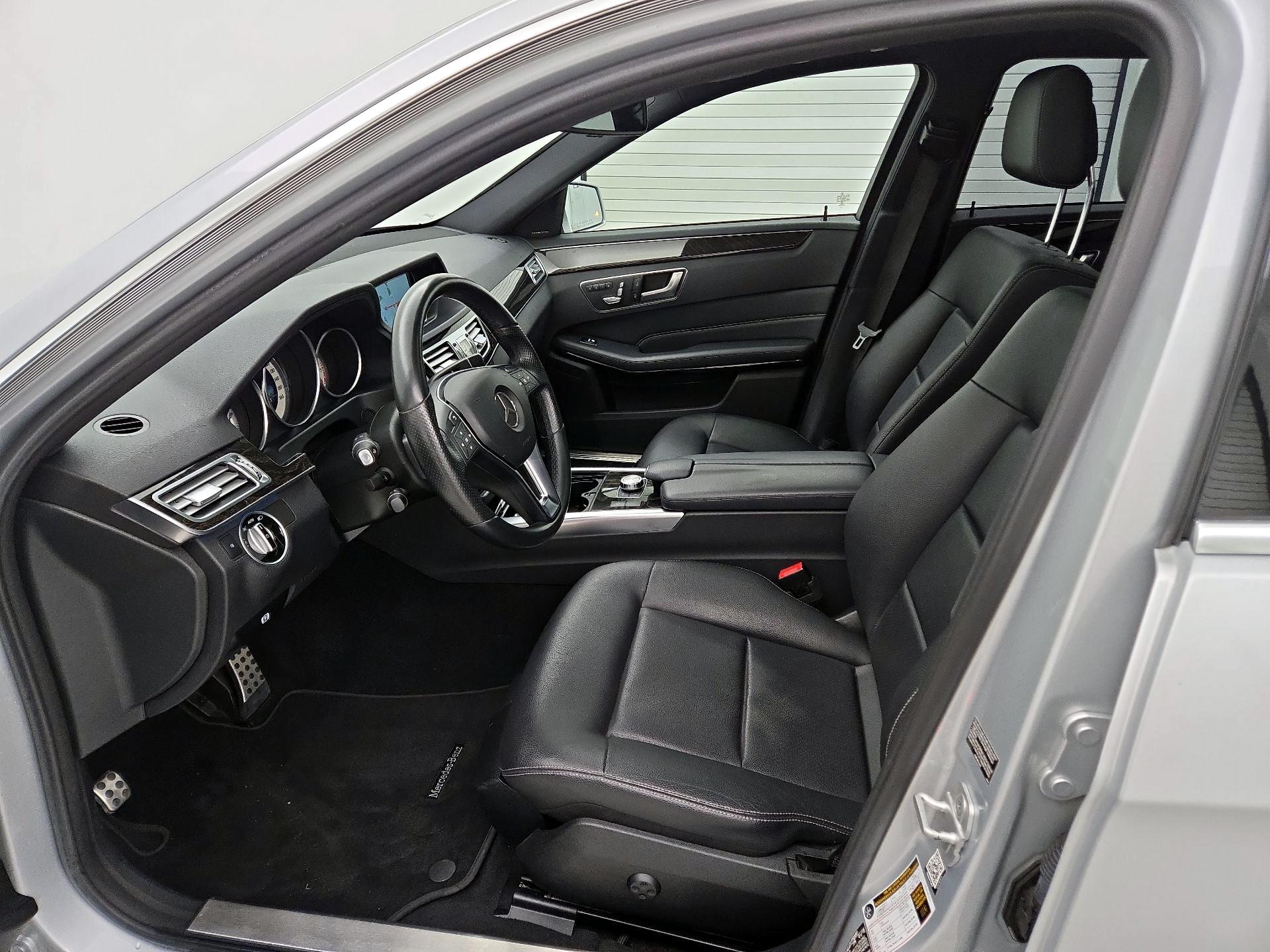 Thumbnail: 2015 Mercedes-Benz E-Class - 11