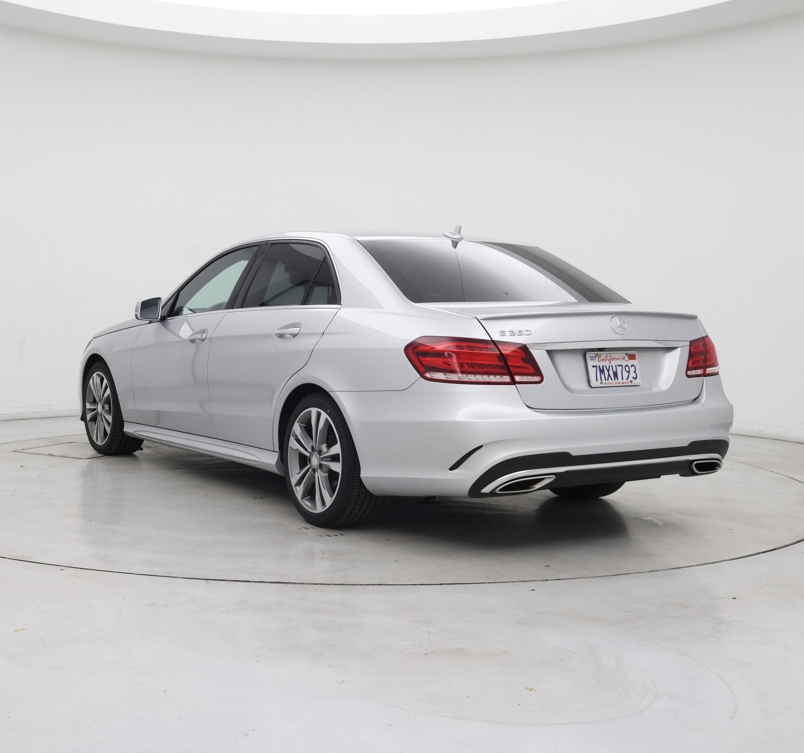 Thumbnail: 2015 Mercedes-Benz E-Class - 2