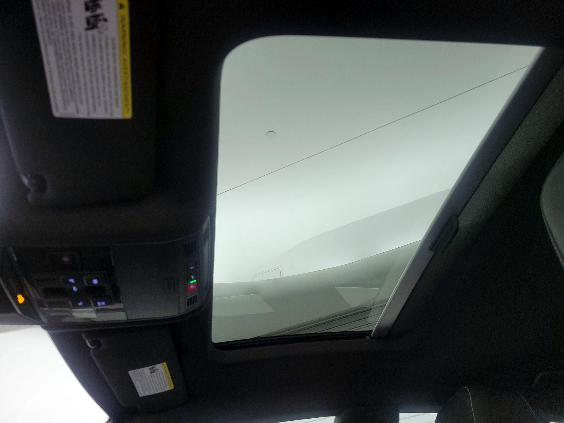 Thumbnail: 2021 Volkswagen Arteon - 20