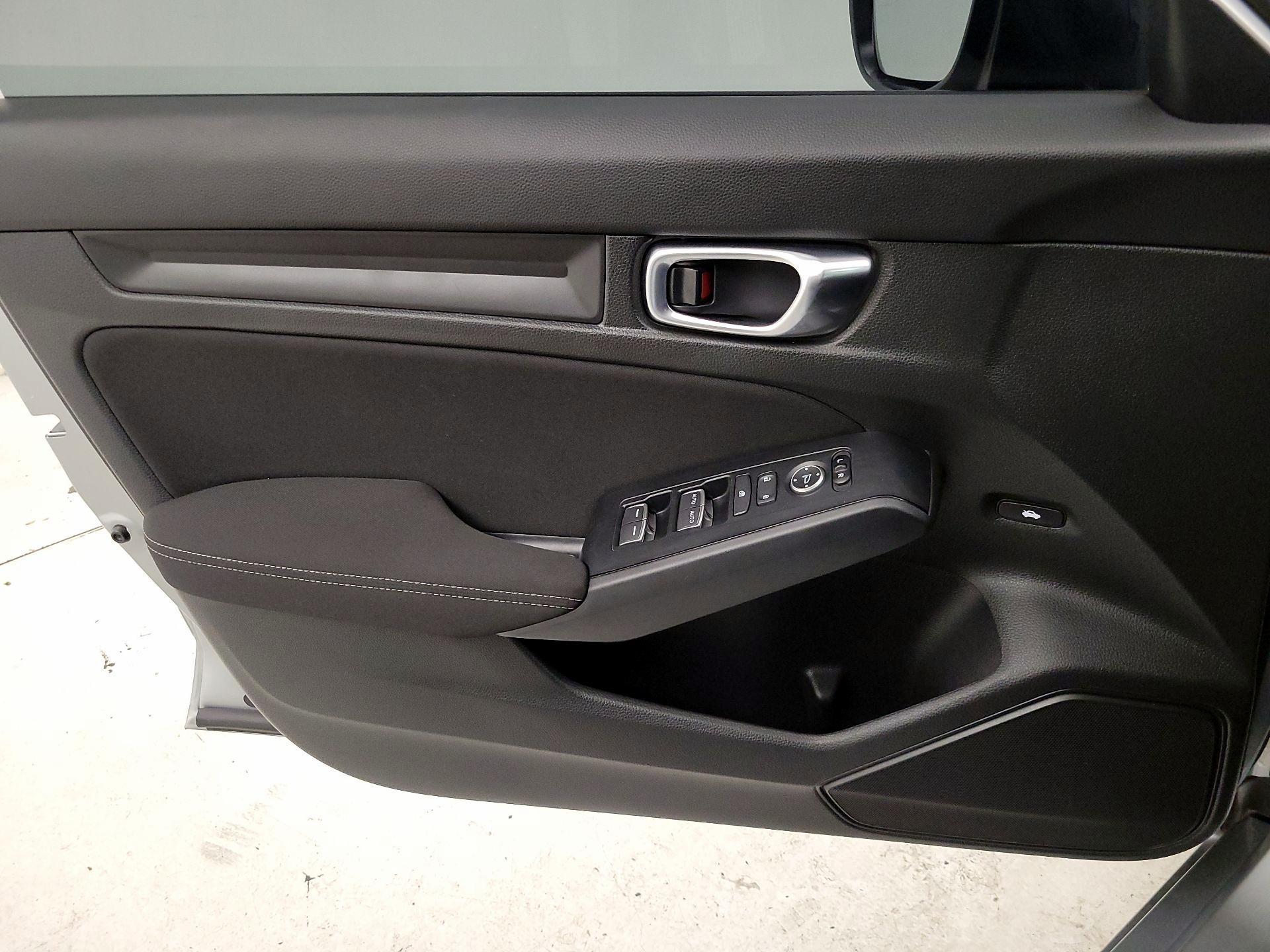 Thumbnail: 2025 Honda Civic - 12