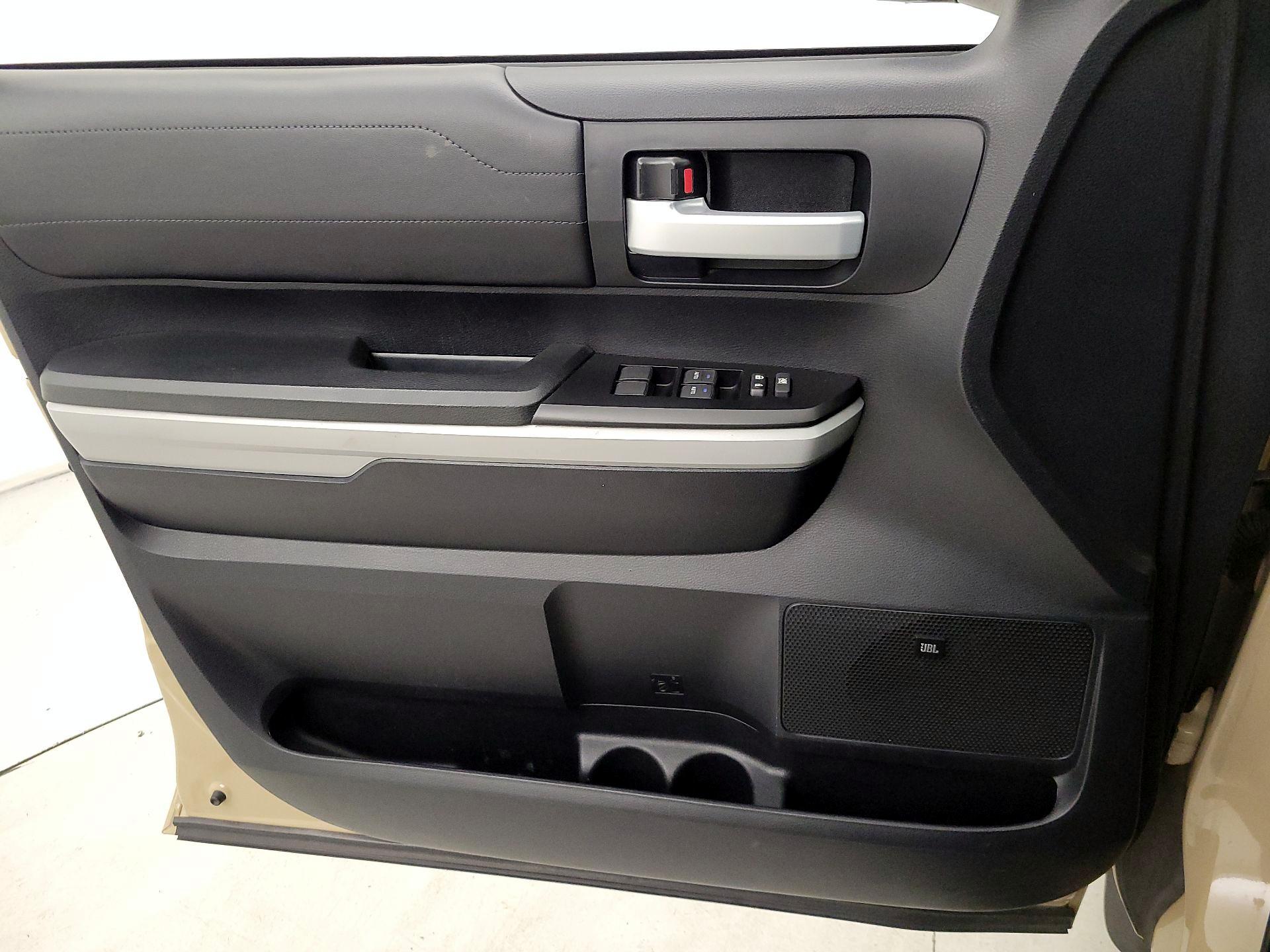 Thumbnail: 2019 Toyota Tundra - 12