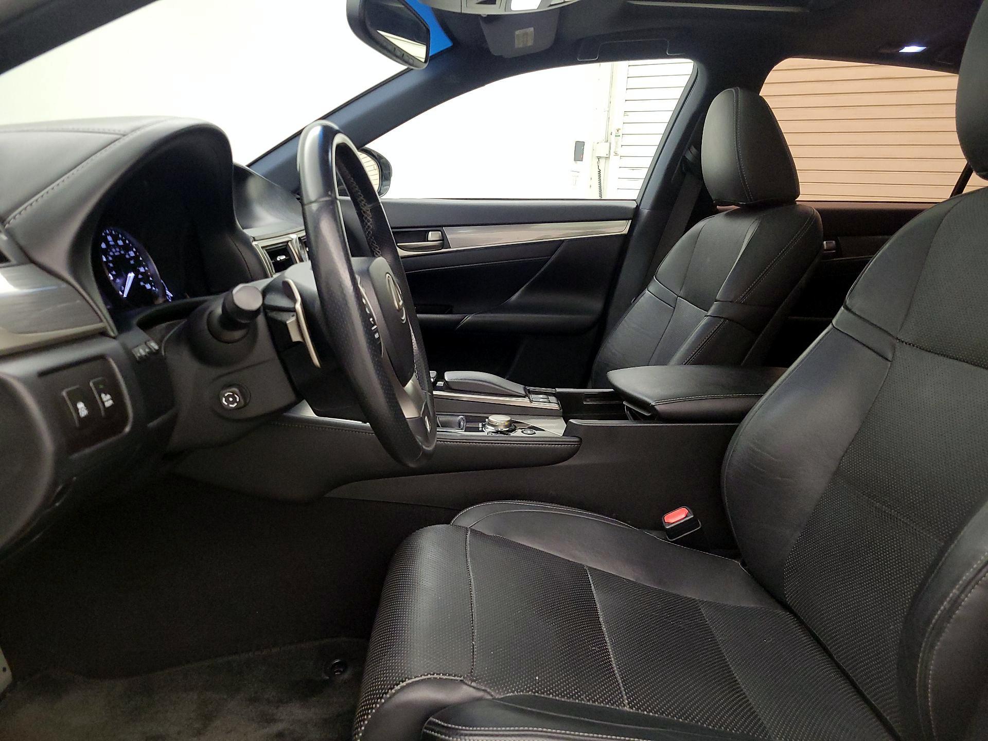 Thumbnail: 2015 Lexus GS - 11