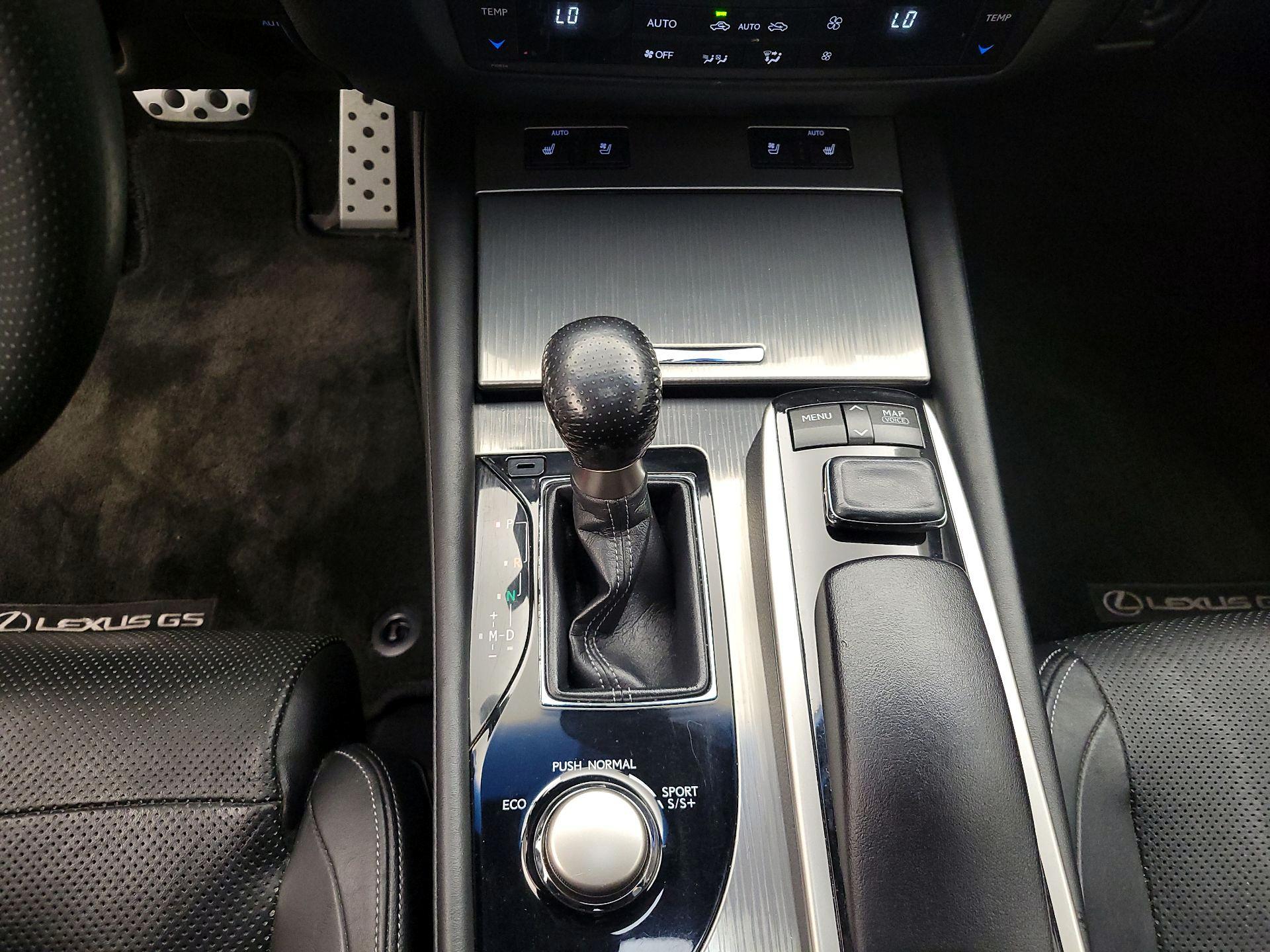 Thumbnail: 2015 Lexus GS - 18