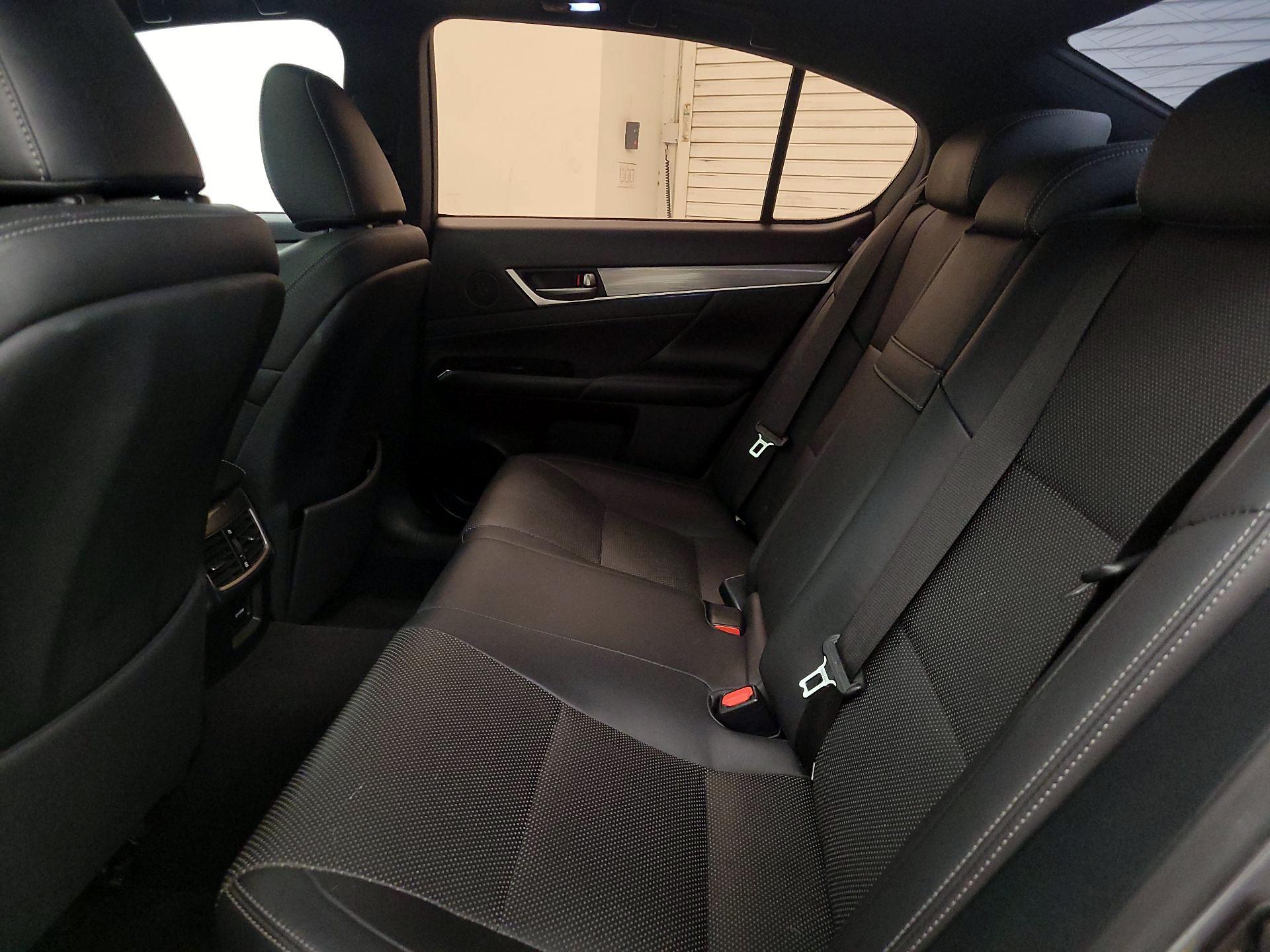 Thumbnail: 2015 Lexus GS - 20