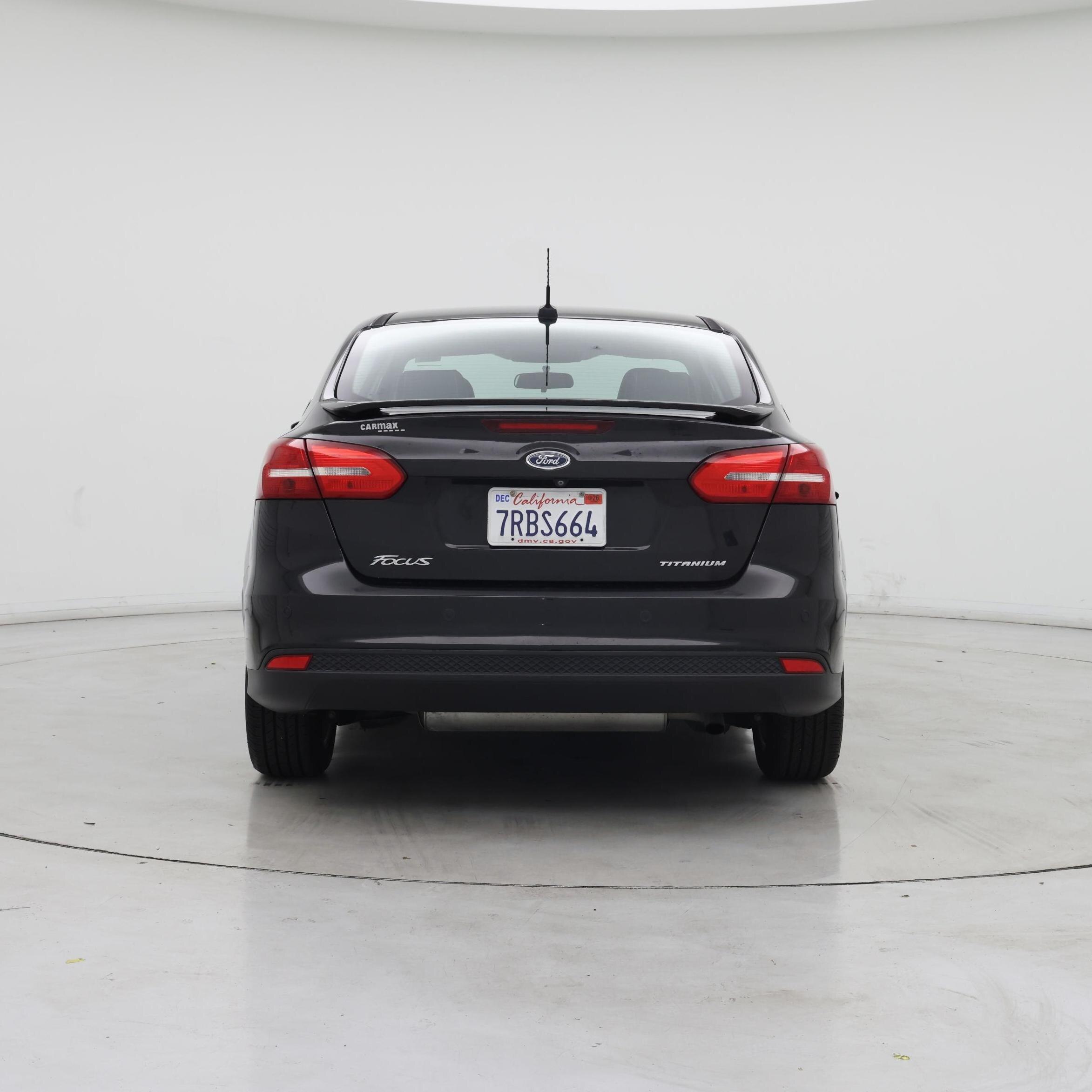 Thumbnail: 2015 Ford Focus - 6