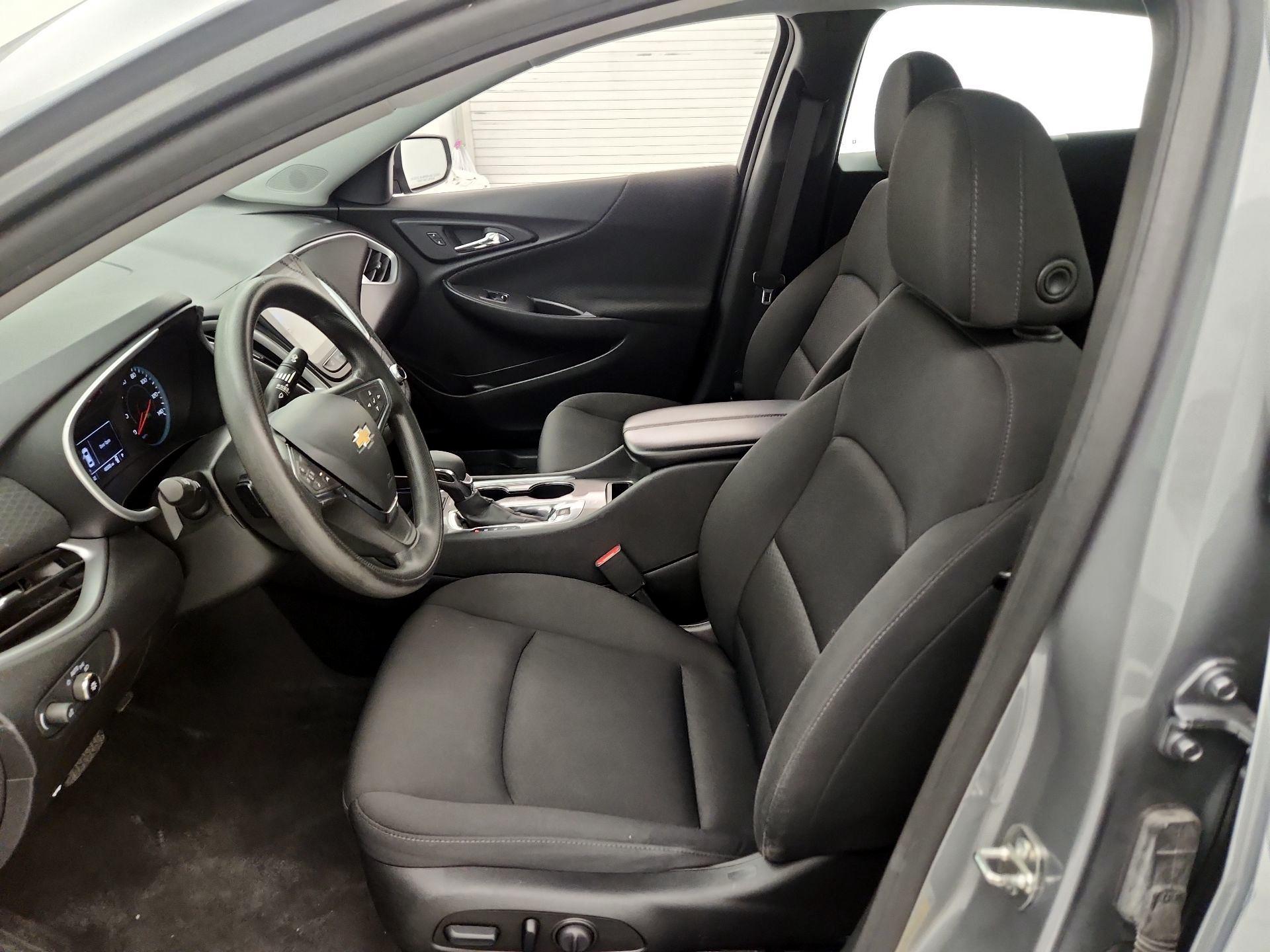 Thumbnail: 2023 Chevrolet Malibu - 11