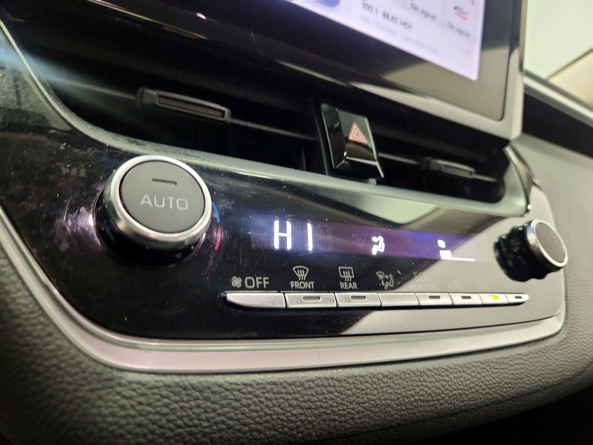 Thumbnail: 2024 Toyota Corolla - 16