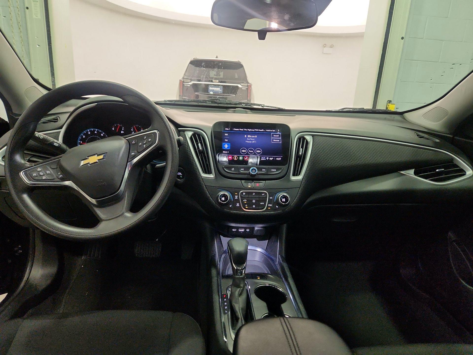 Thumbnail: 2024 Chevrolet Malibu - 9