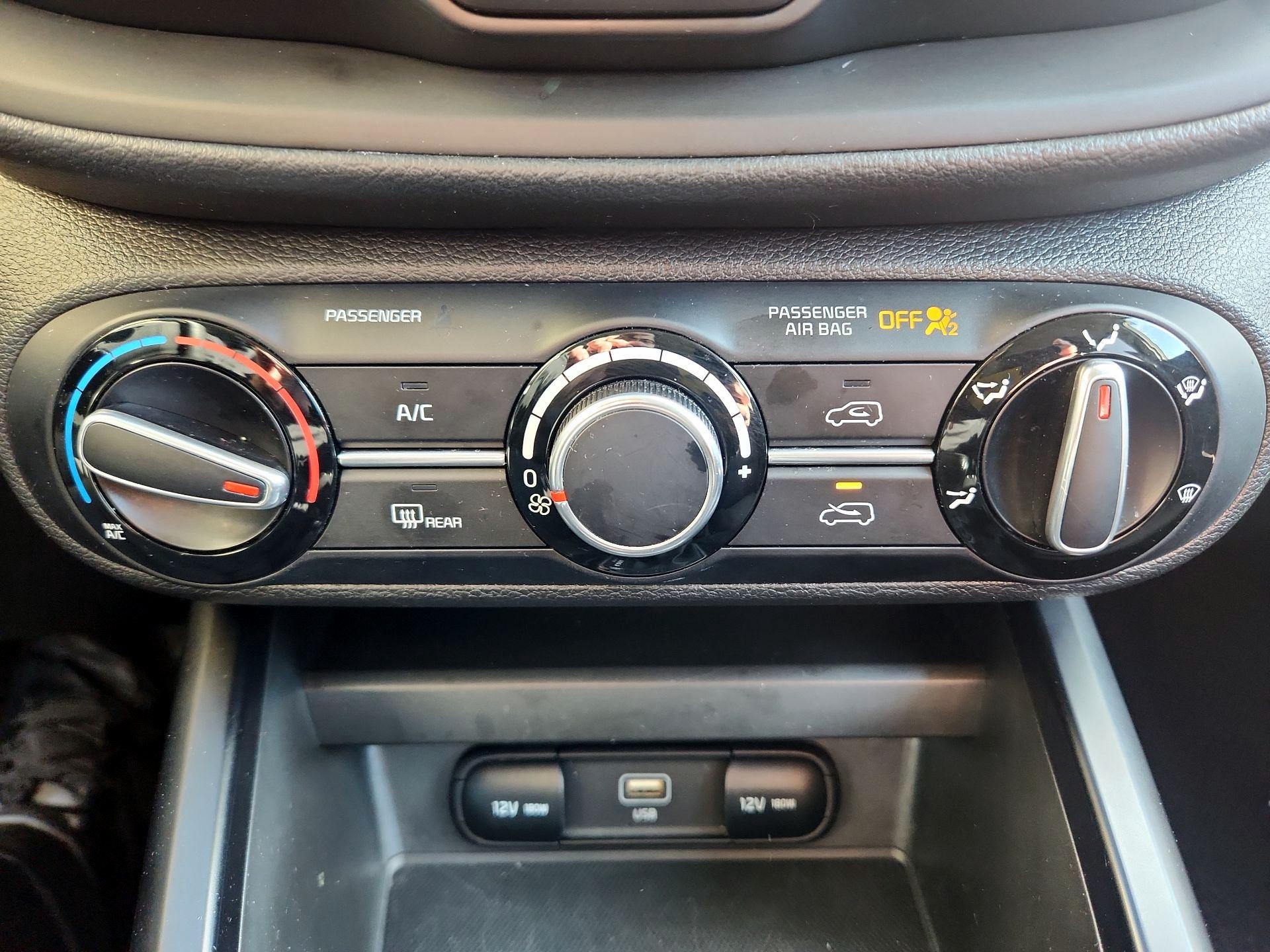 Thumbnail: 2024 Kia Soul - 16