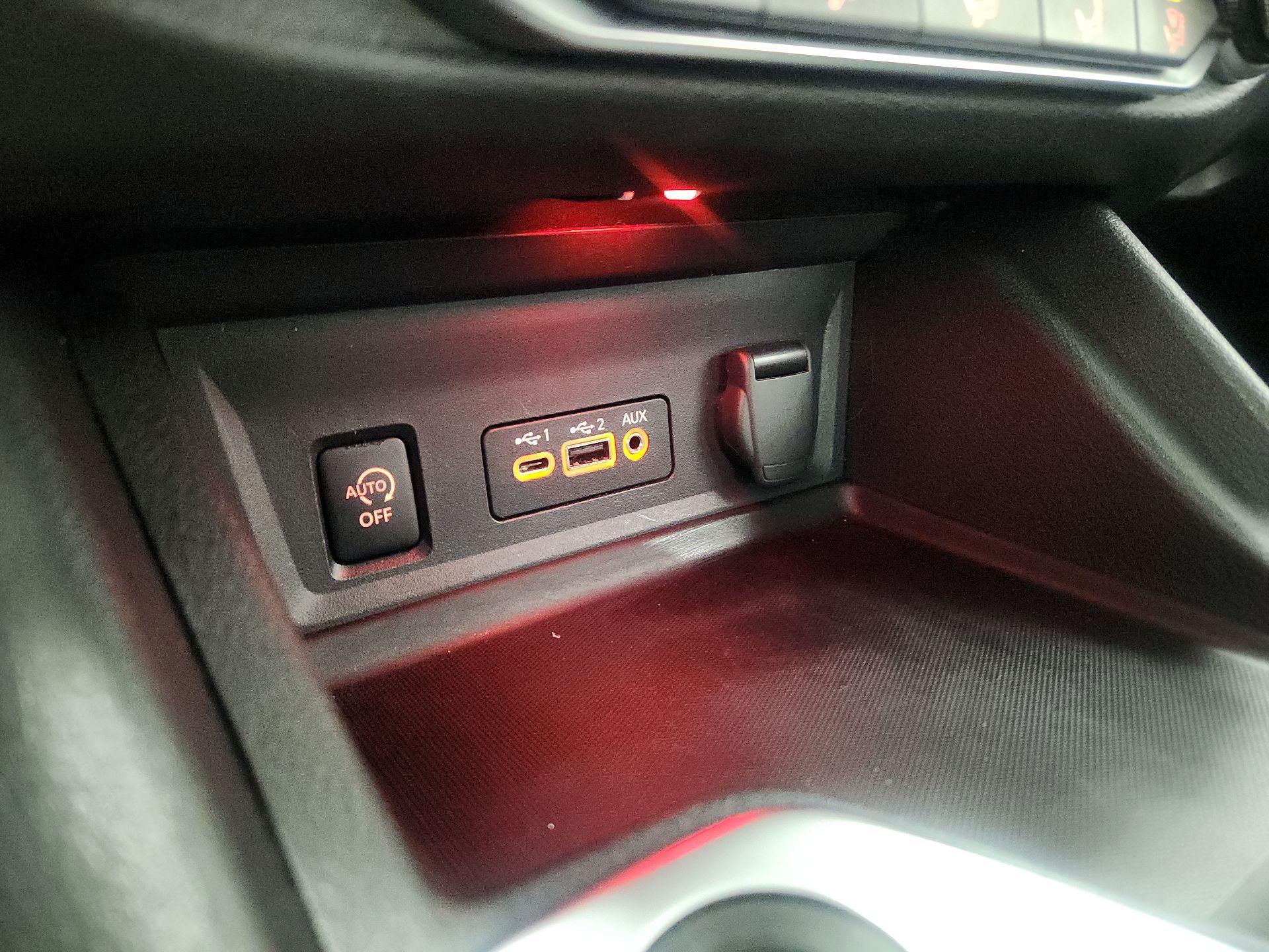 Thumbnail: 2024 Nissan Sentra - 18