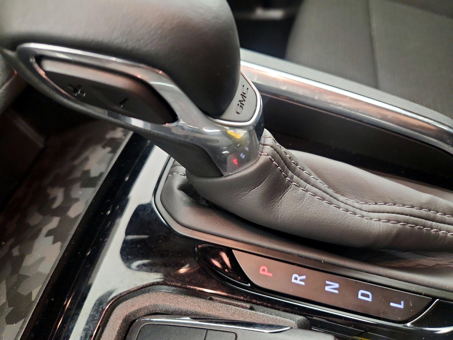 Thumbnail: 2024 GMC Canyon - 15