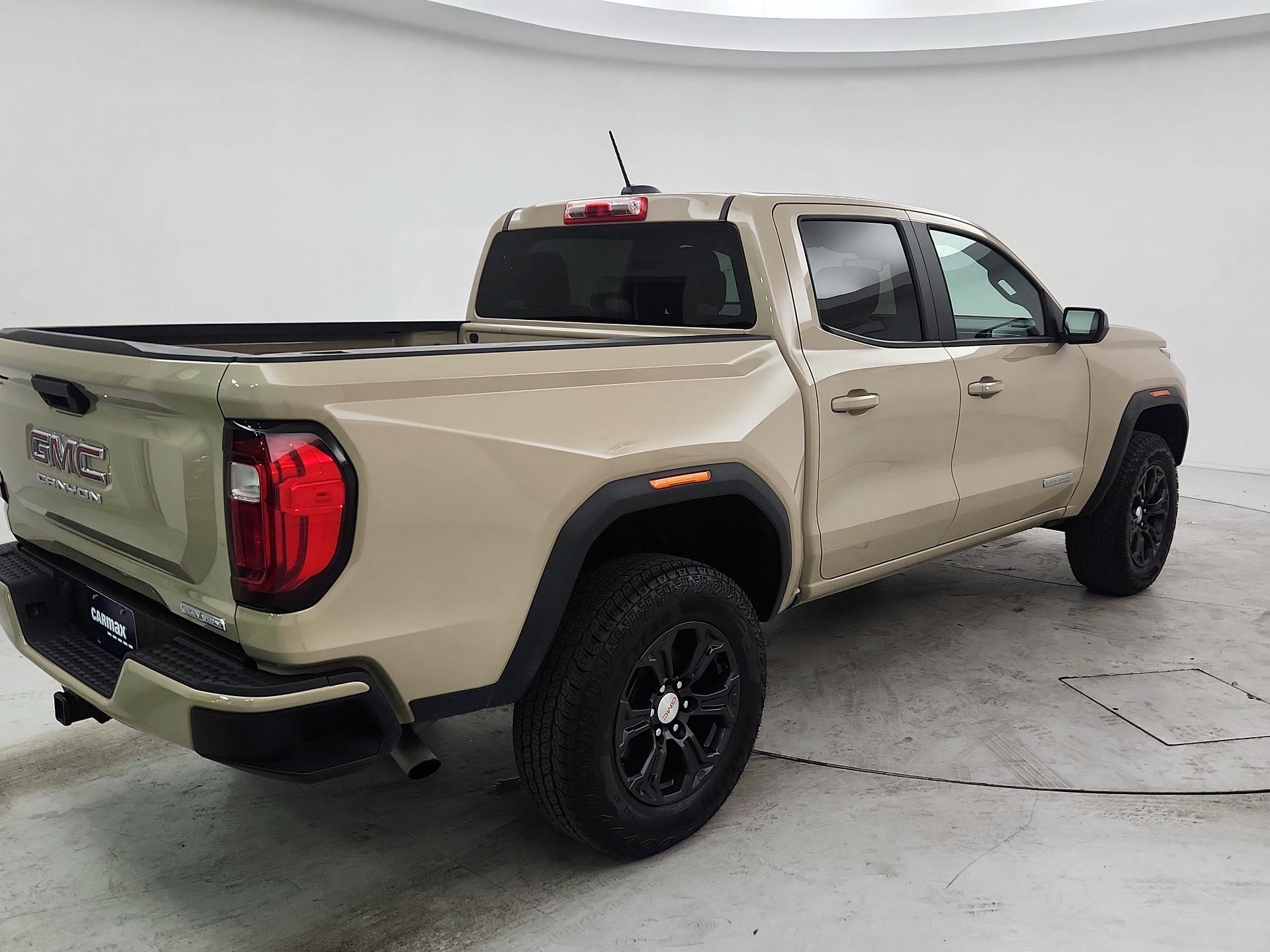 Thumbnail: 2024 GMC Canyon - 5