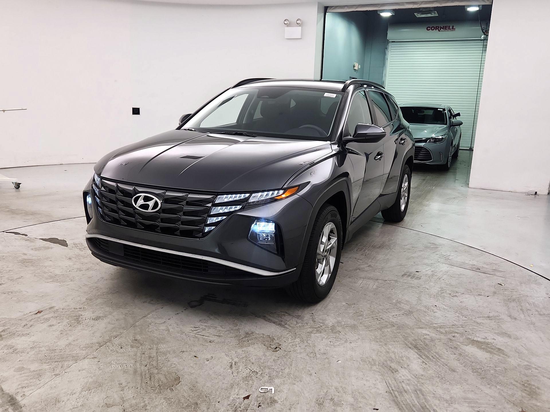 Thumbnail: 2023 Hyundai Tucson - 3