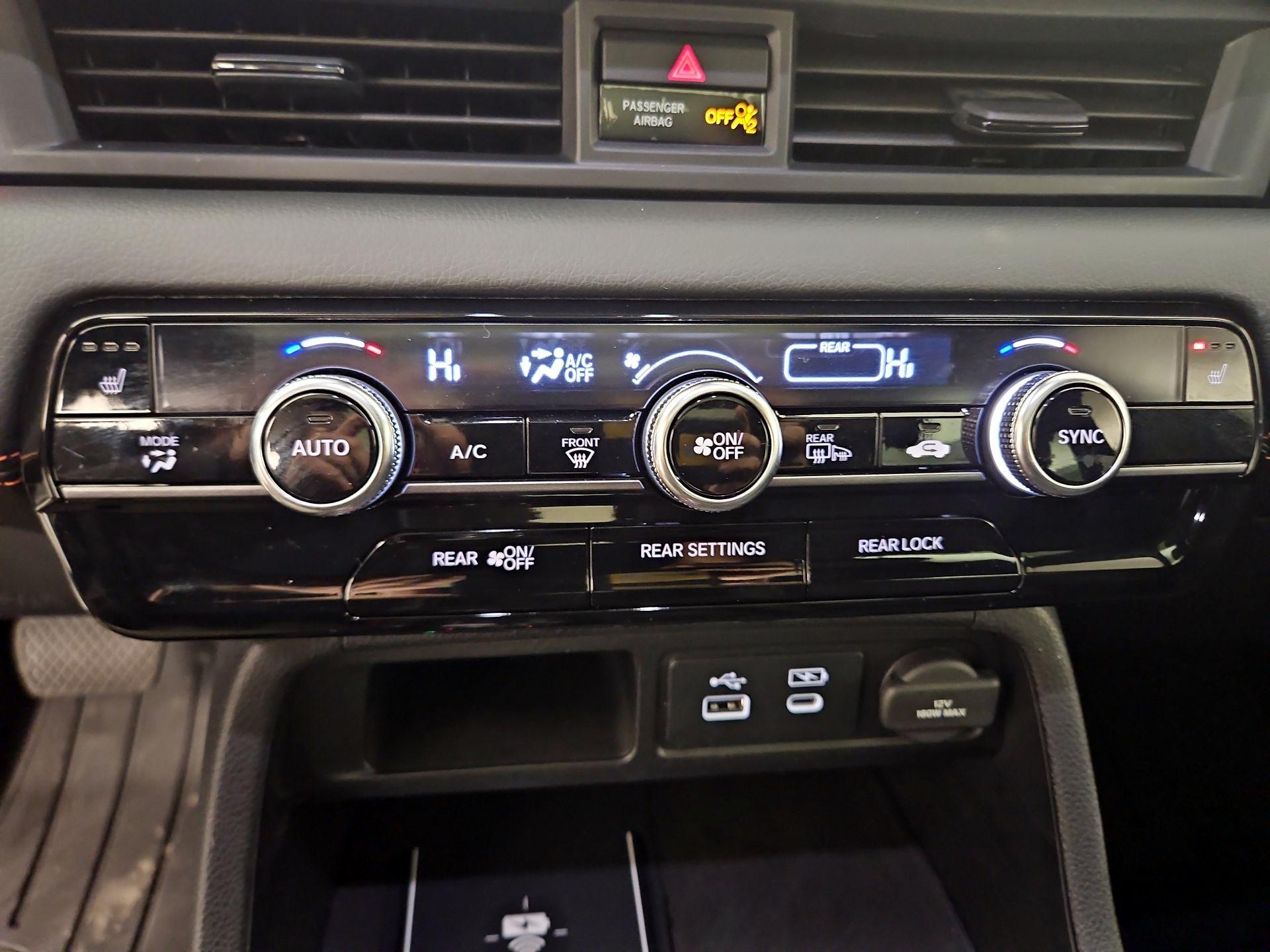 Thumbnail: 2025 Honda Pilot - 16