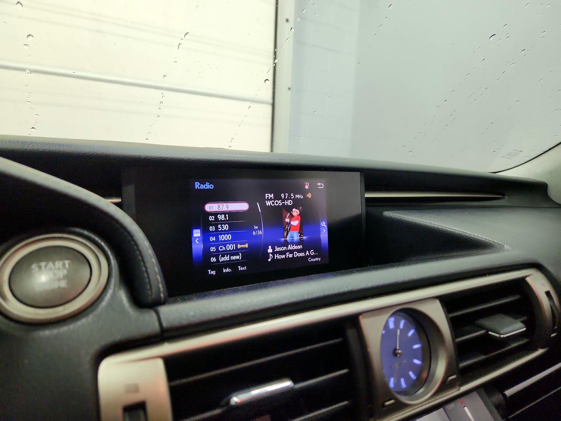 Thumbnail: 2014 Lexus IS - 15