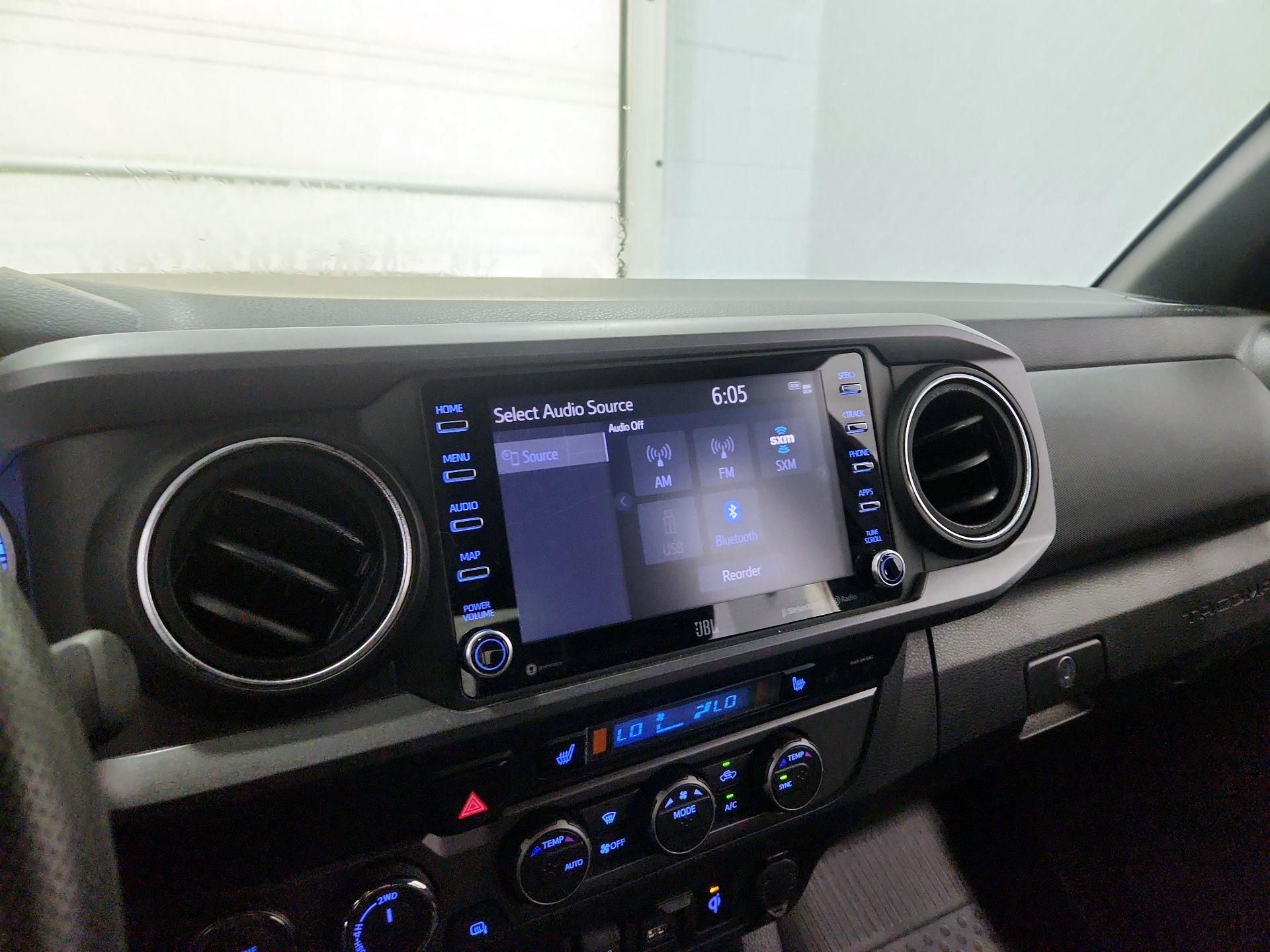 Thumbnail: 2021 Toyota Tacoma - 16