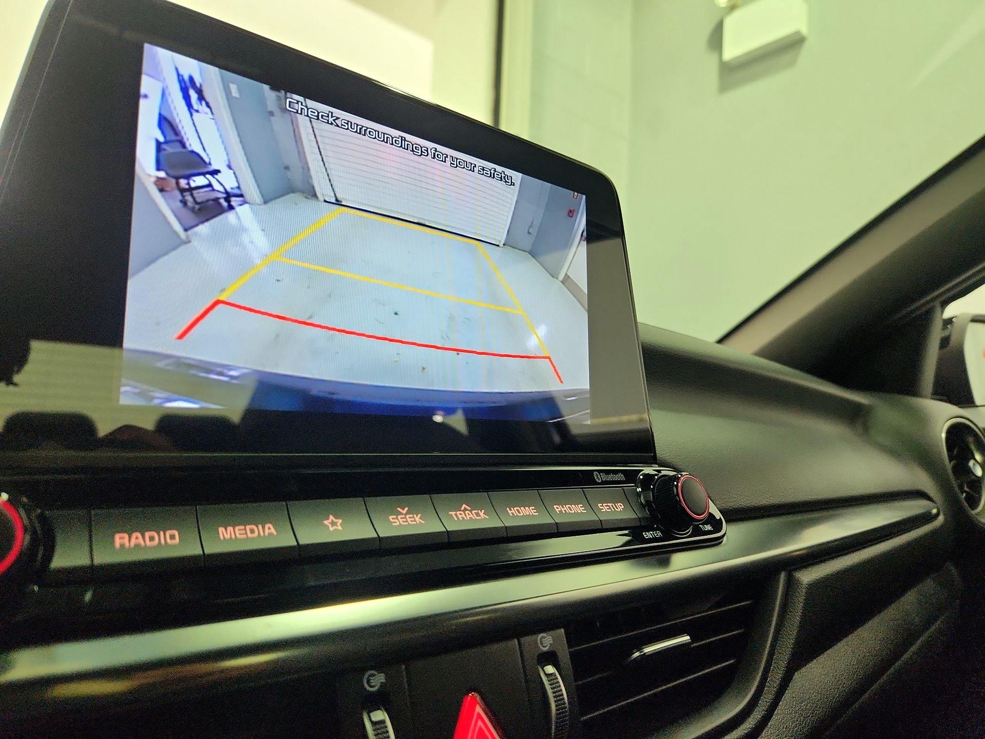 Thumbnail: 2021 Kia Forte - 14