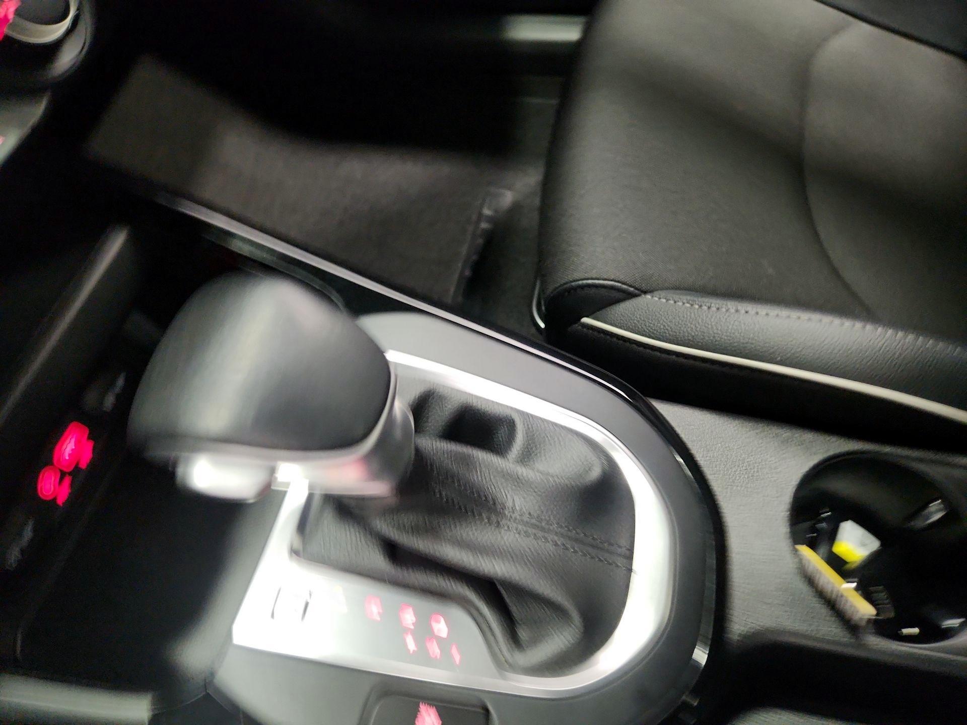 Thumbnail: 2021 Kia Forte - 17