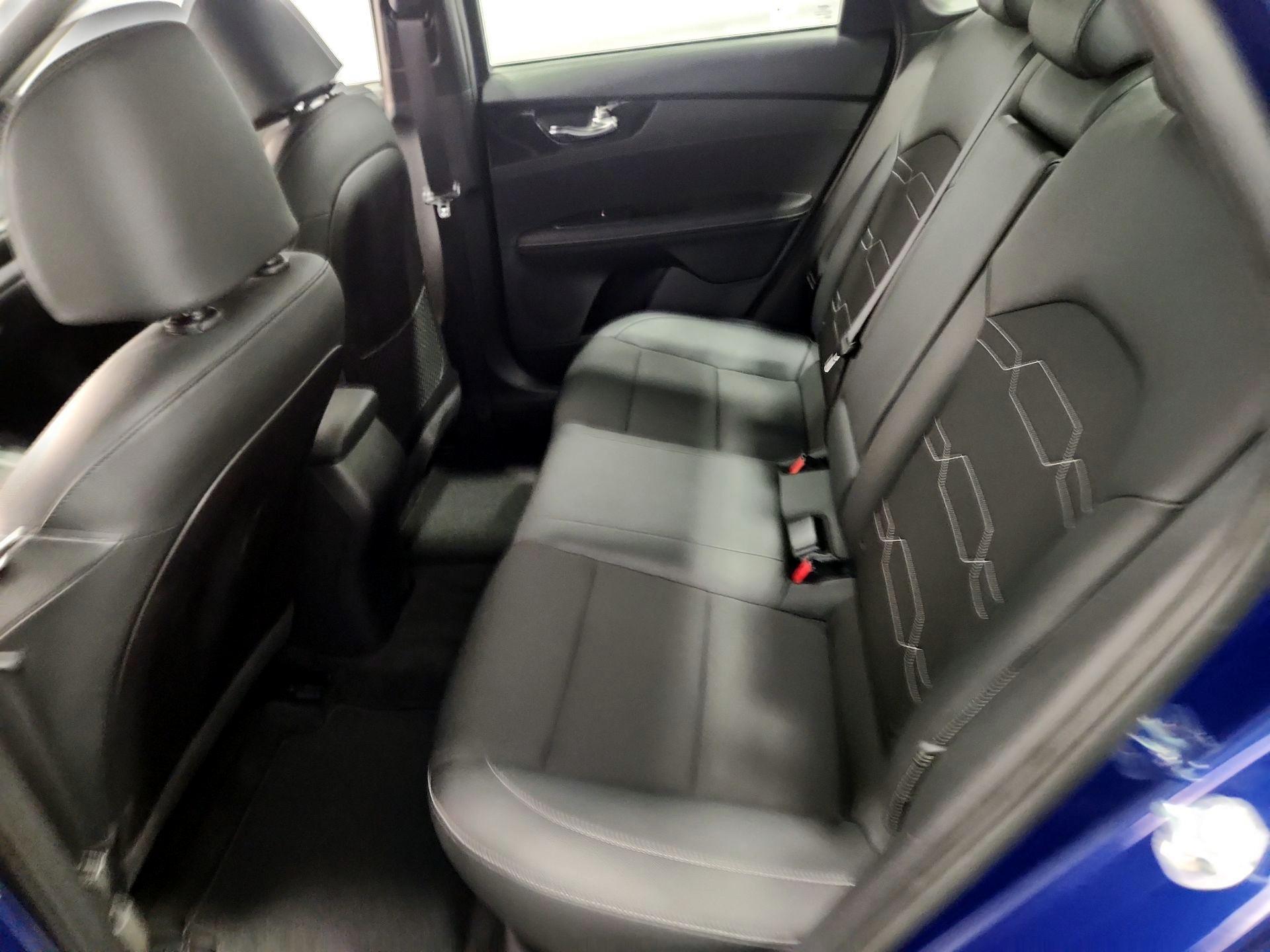 Thumbnail: 2021 Kia Forte - 19