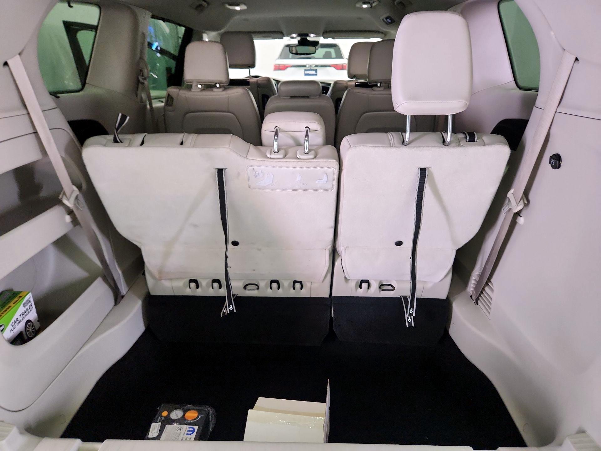 Thumbnail: 2017 Chrysler Pacifica - 20