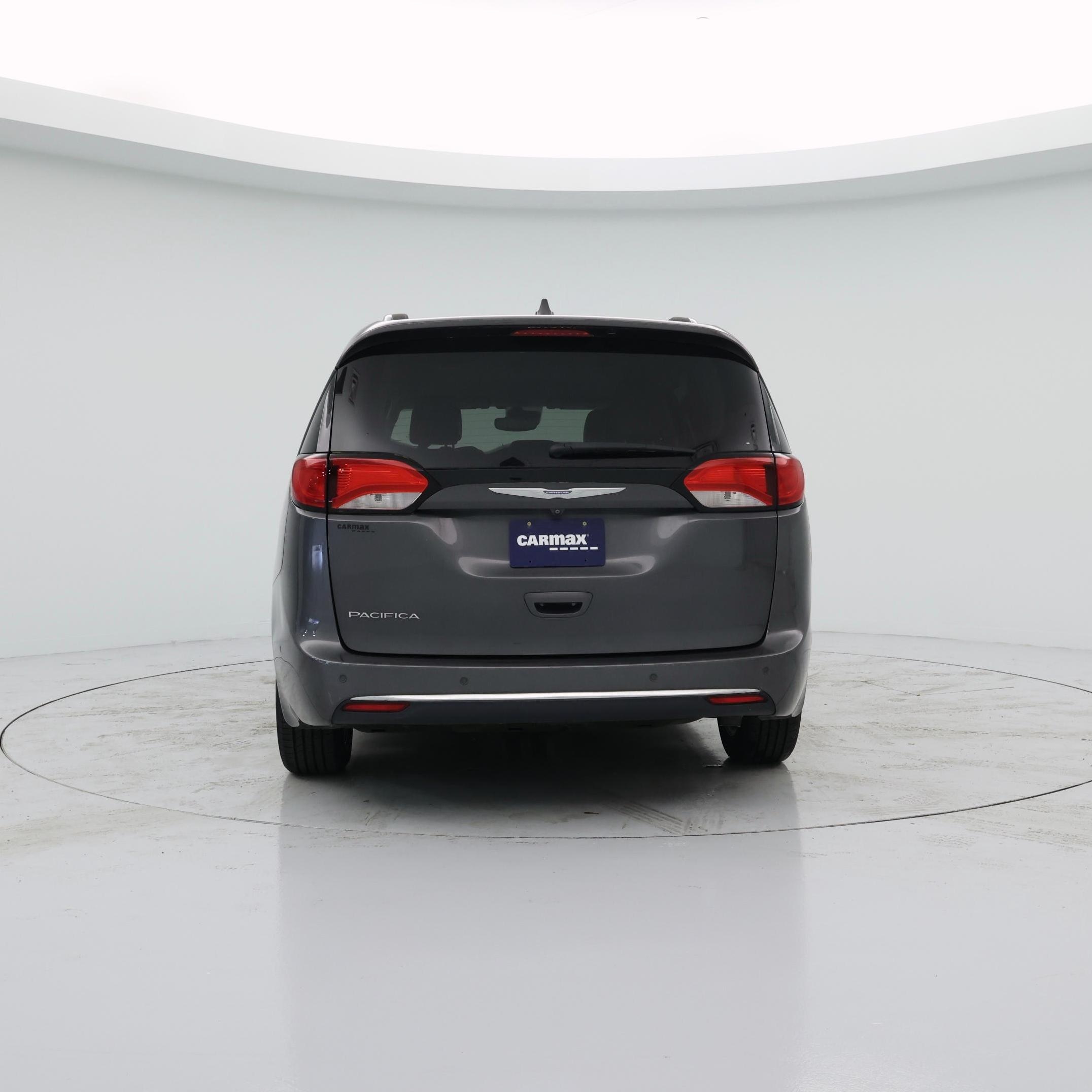 Thumbnail: 2017 Chrysler Pacifica - 6