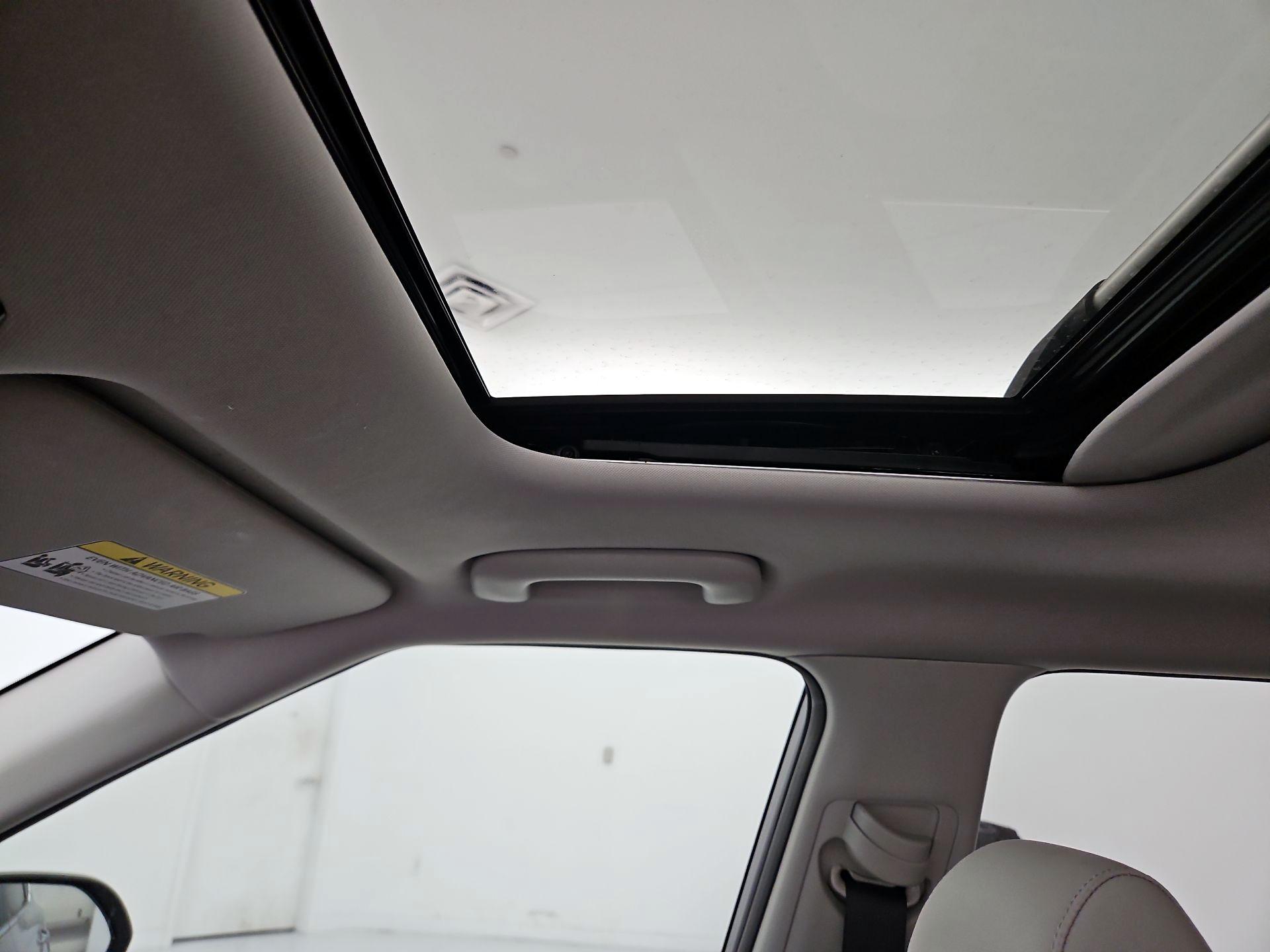 Thumbnail: 2022 Kia Seltos - 20