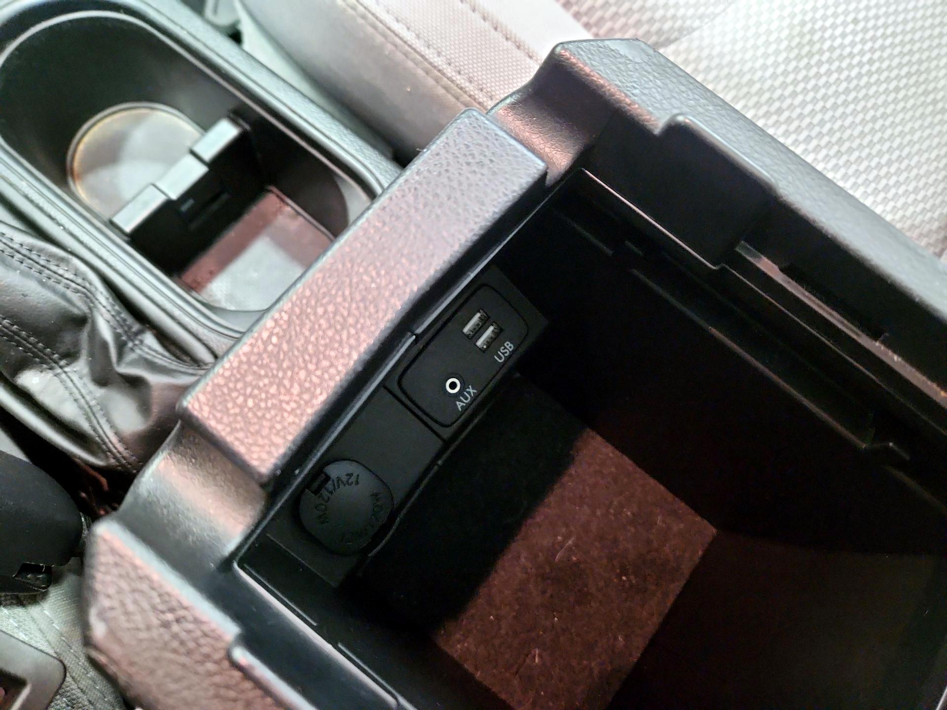 Thumbnail: 2017 Subaru Forester - 18