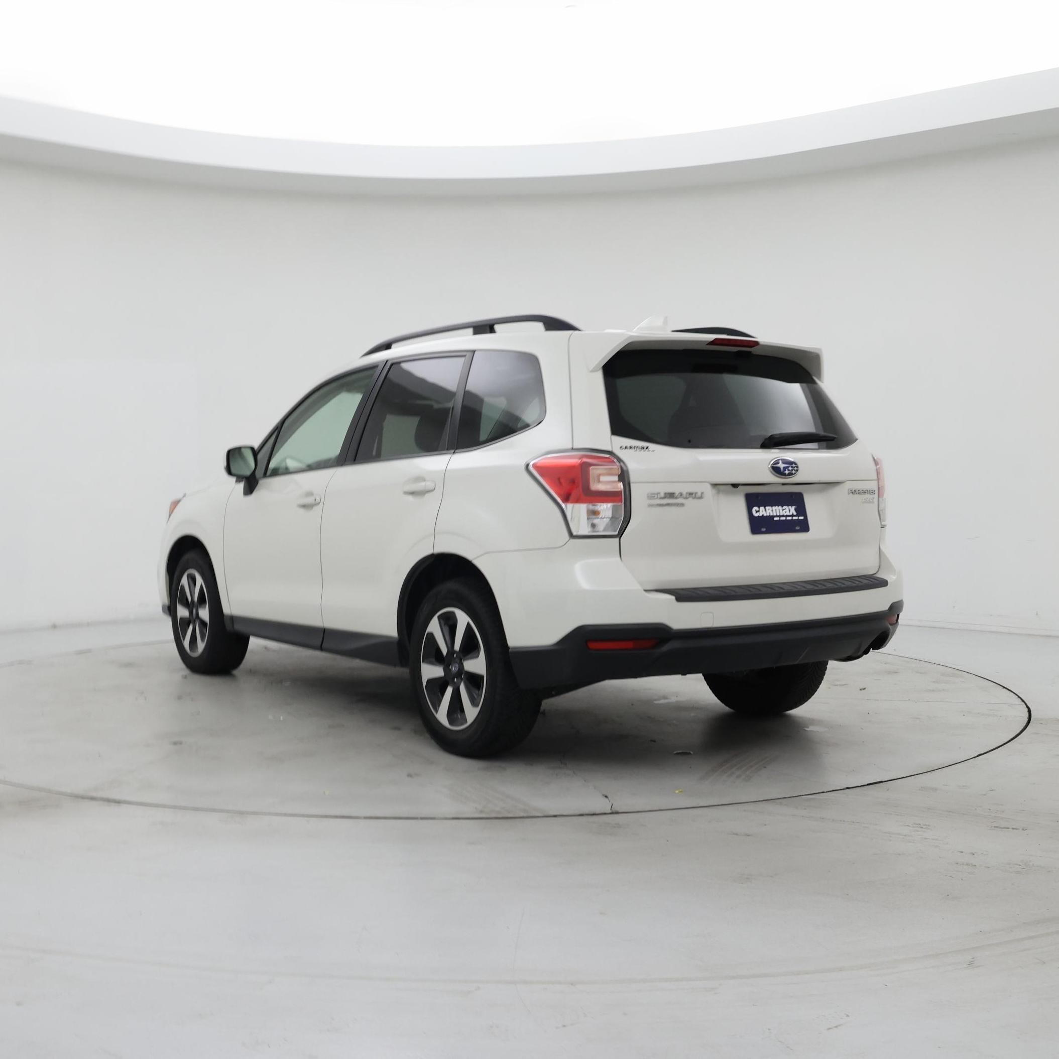 Thumbnail: 2017 Subaru Forester - 2