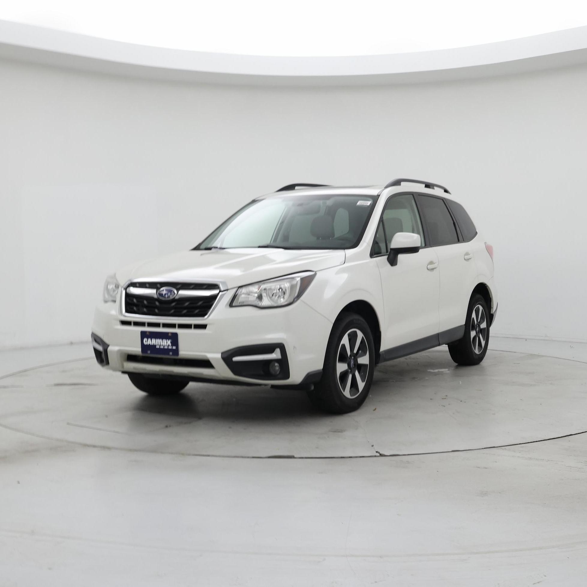 Thumbnail: 2017 Subaru Forester - 4