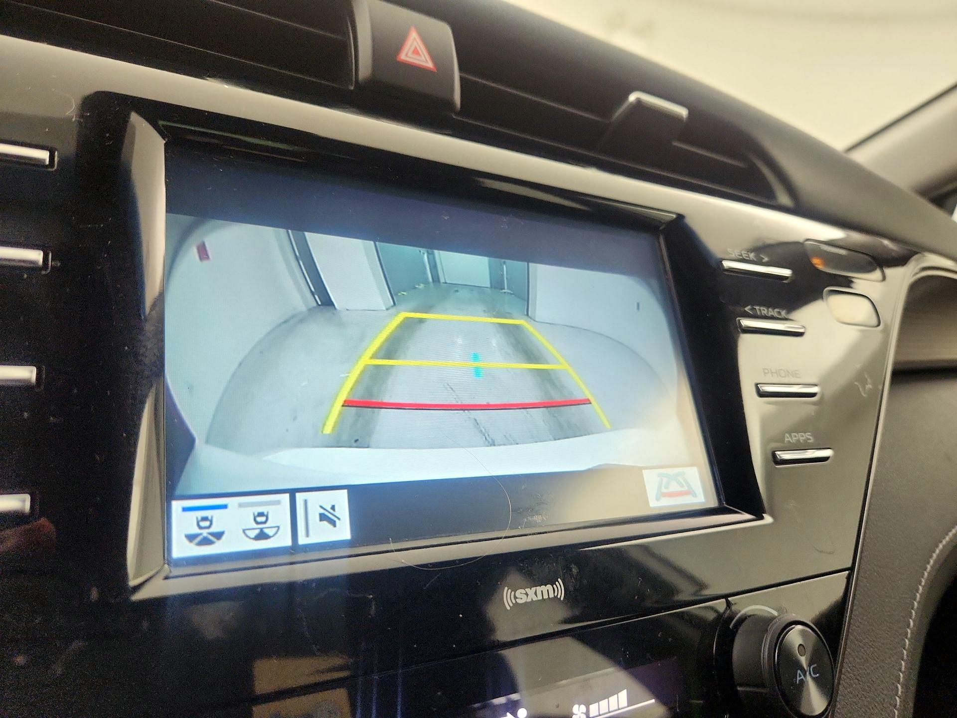 Thumbnail: 2020 Toyota Camry - 12