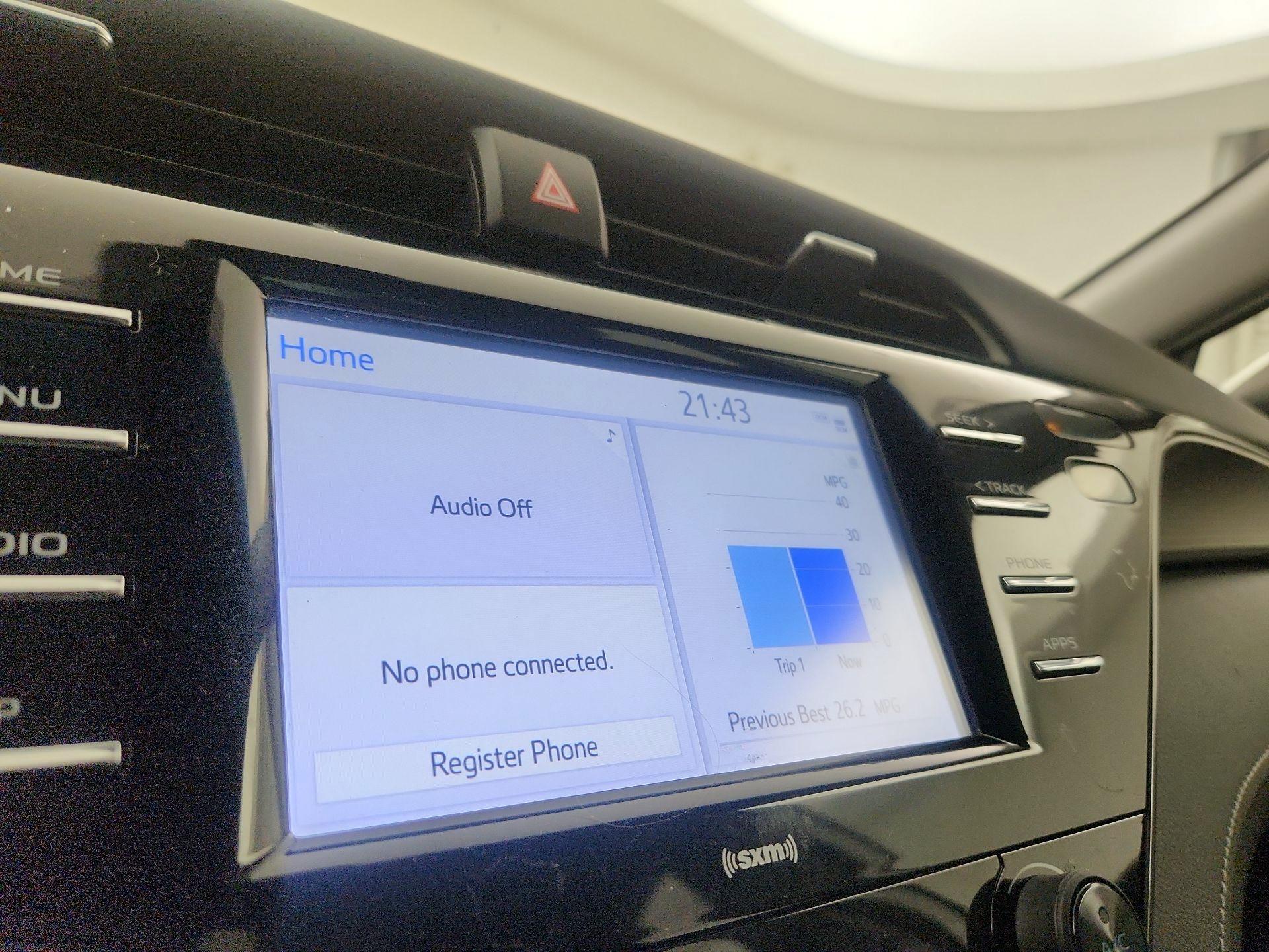 Thumbnail: 2020 Toyota Camry - 13