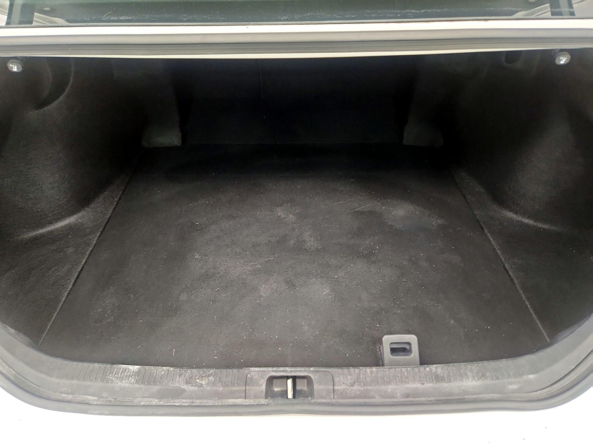 Thumbnail: 2020 Toyota Camry - 18