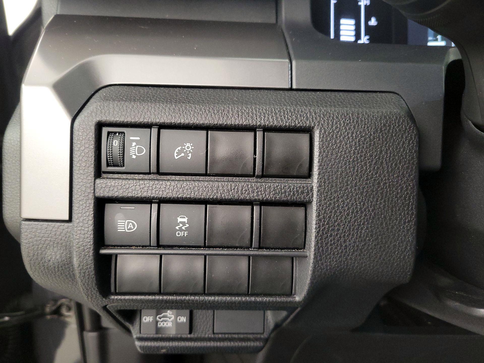 Thumbnail: 2024 Toyota Tacoma - 13