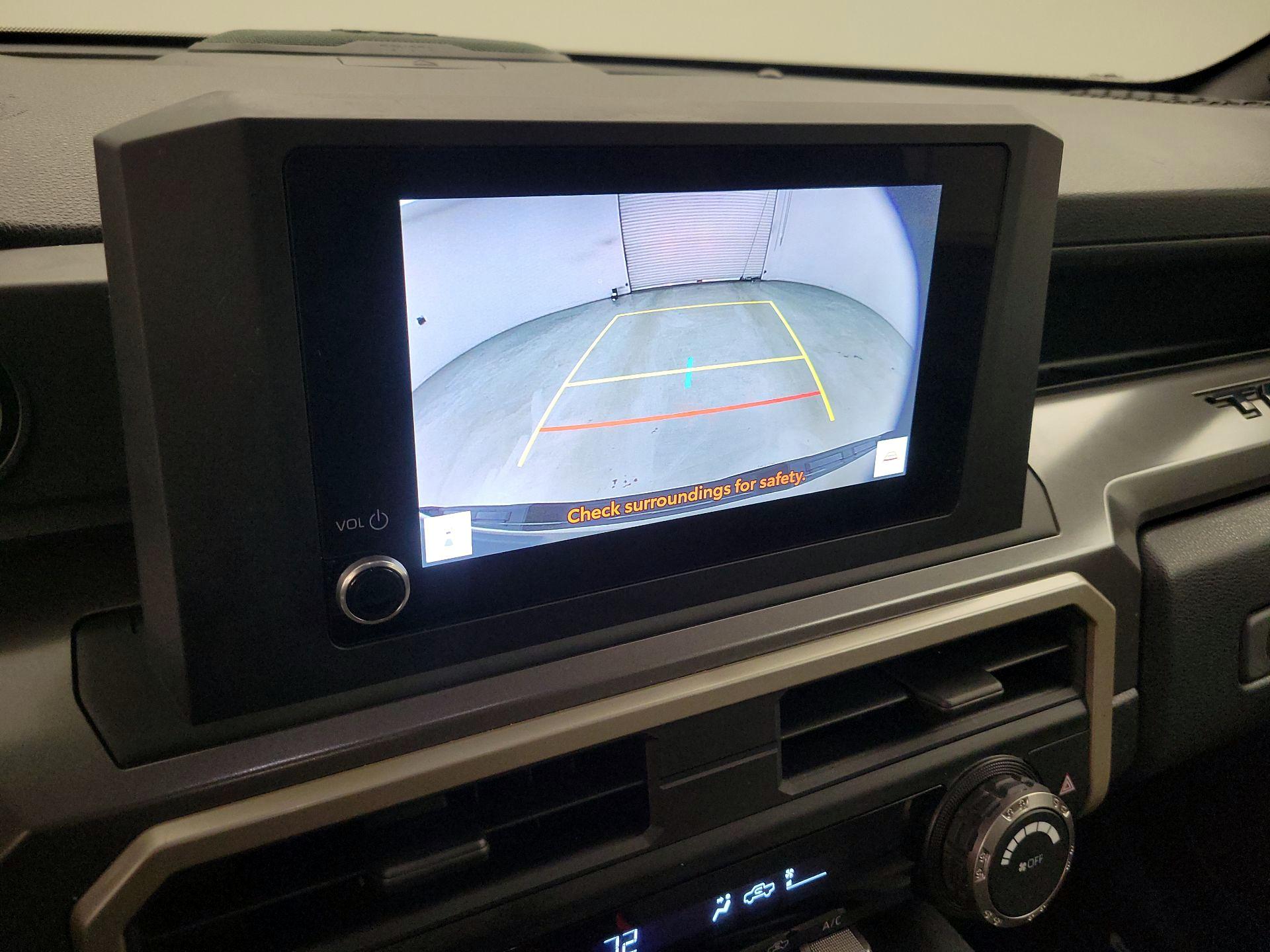 Thumbnail: 2024 Toyota Tacoma - 14