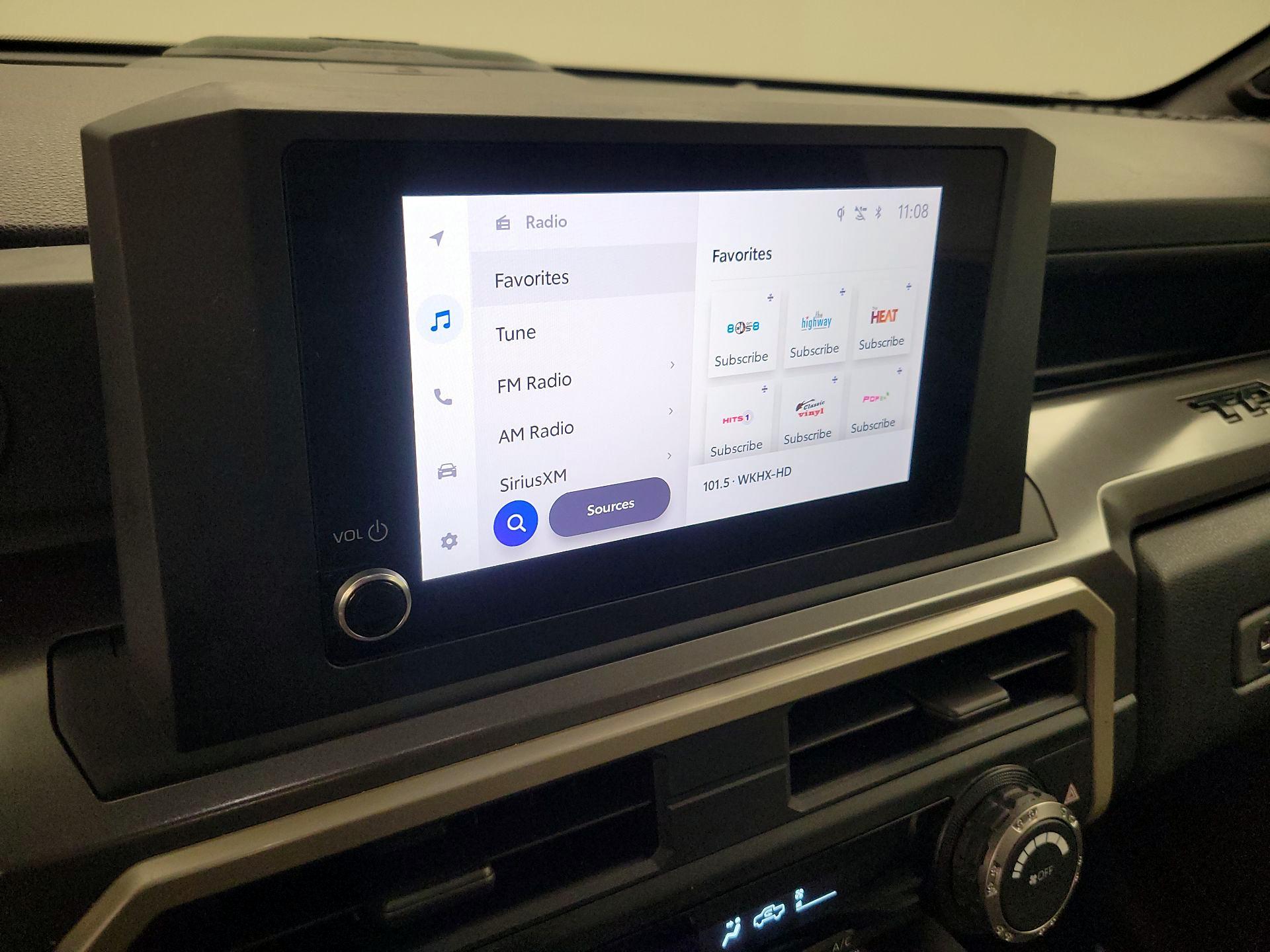 Thumbnail: 2024 Toyota Tacoma - 15