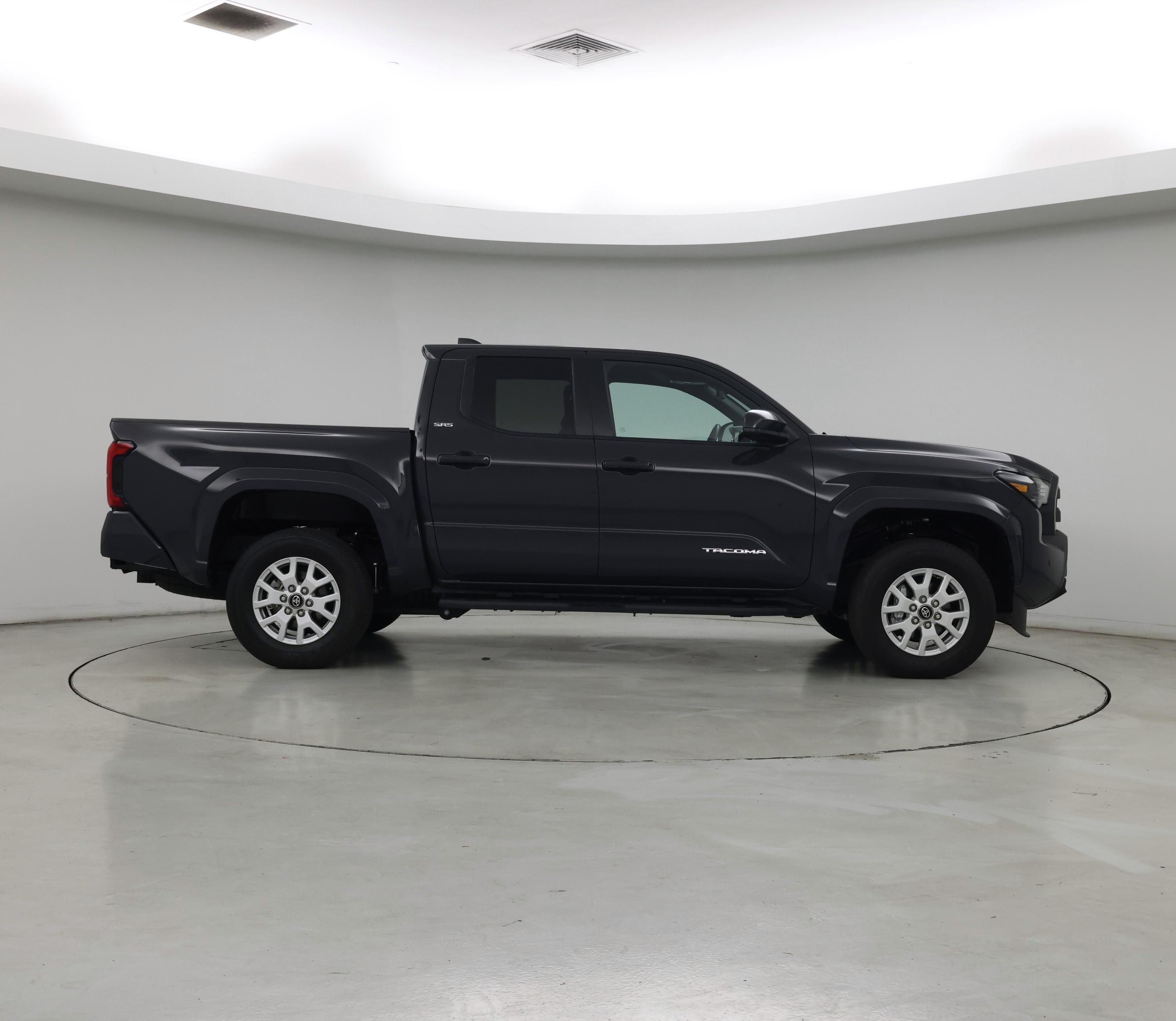 Thumbnail: 2024 Toyota Tacoma - 7