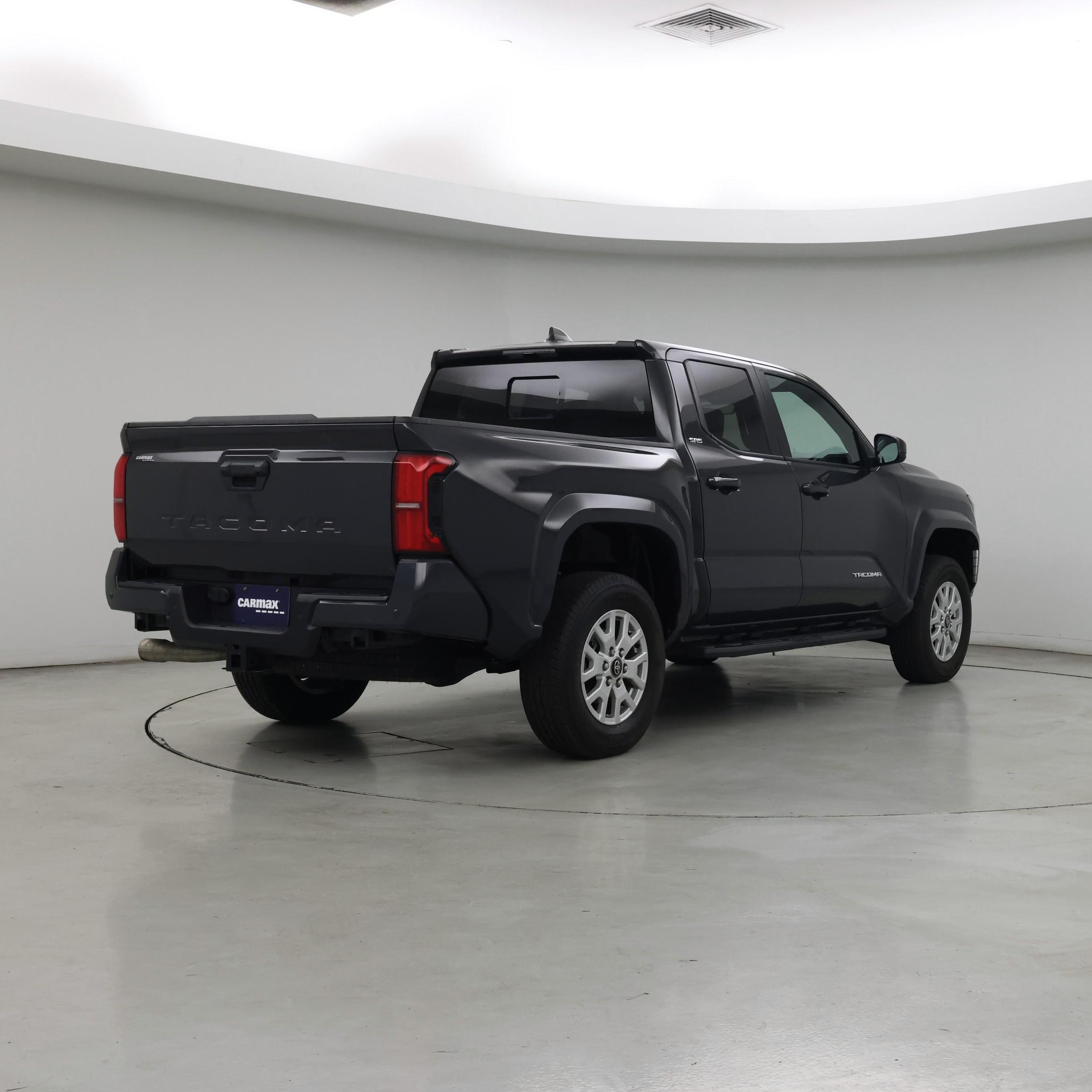 Thumbnail: 2024 Toyota Tacoma - 8