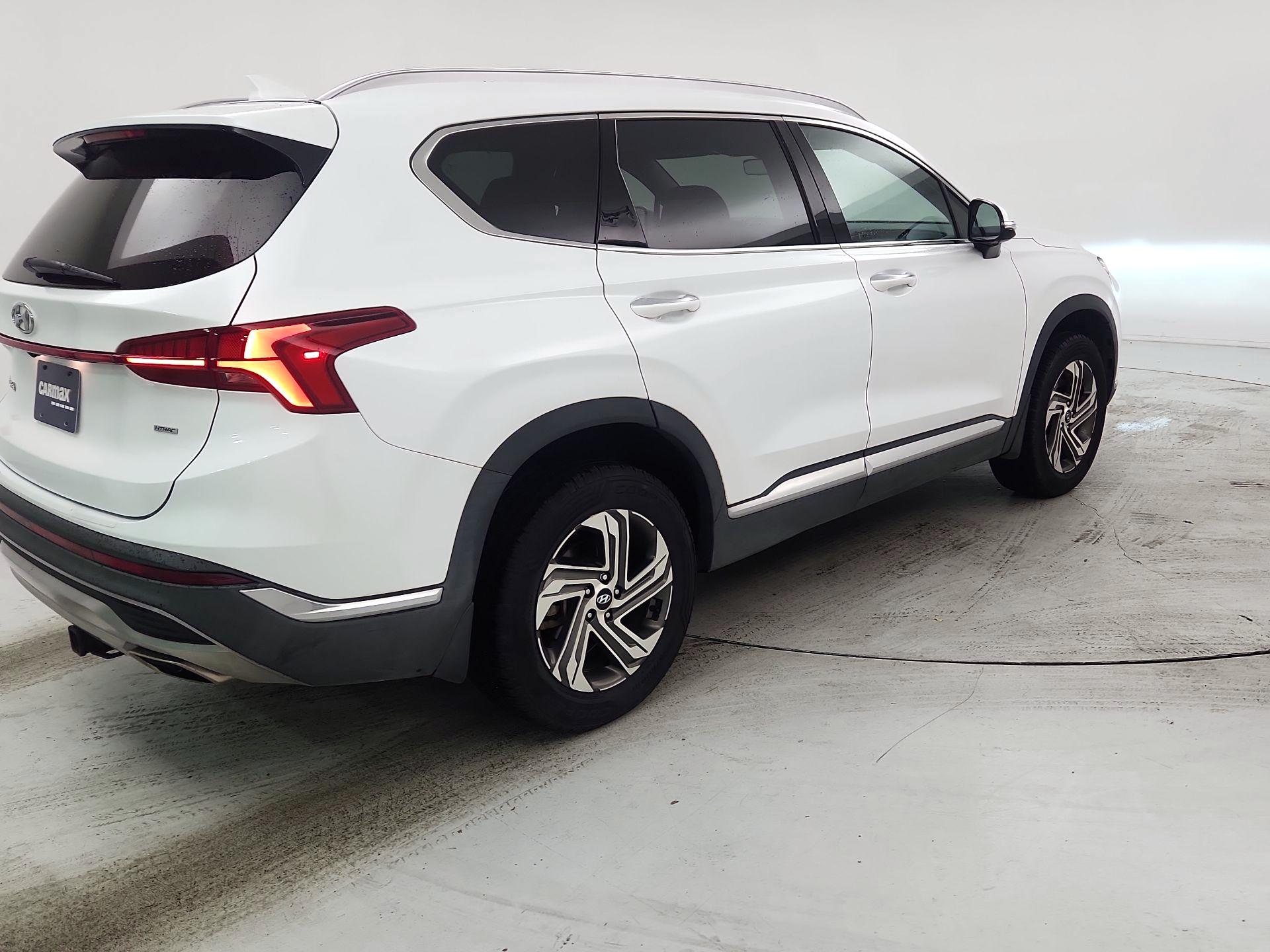 Thumbnail: 2022 Hyundai Santa Fe - 5