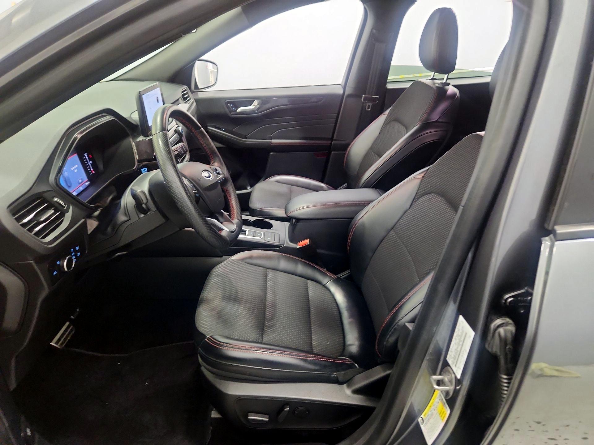 Thumbnail: 2023 Ford Escape - 11