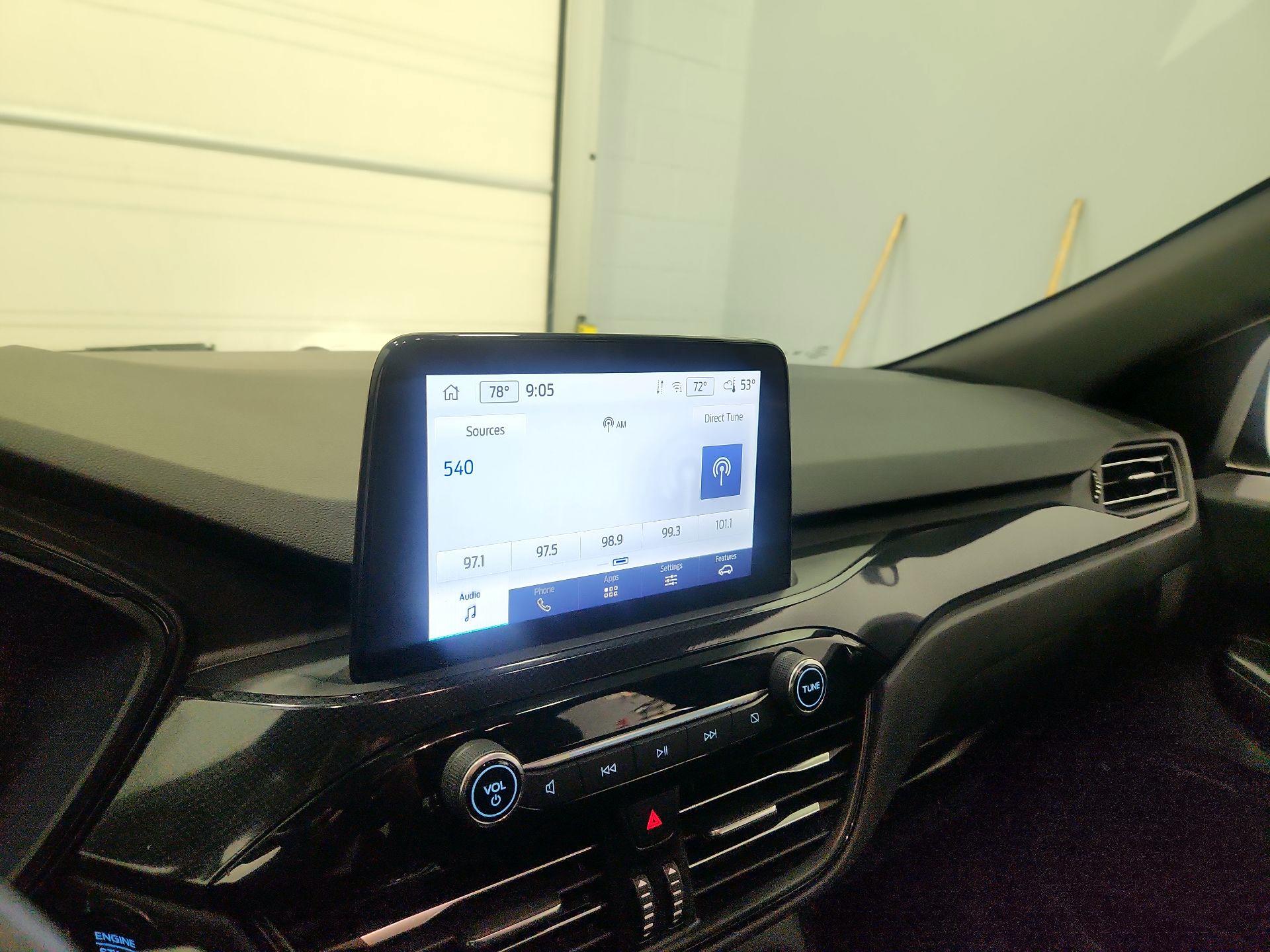 Thumbnail: 2023 Ford Escape - 15