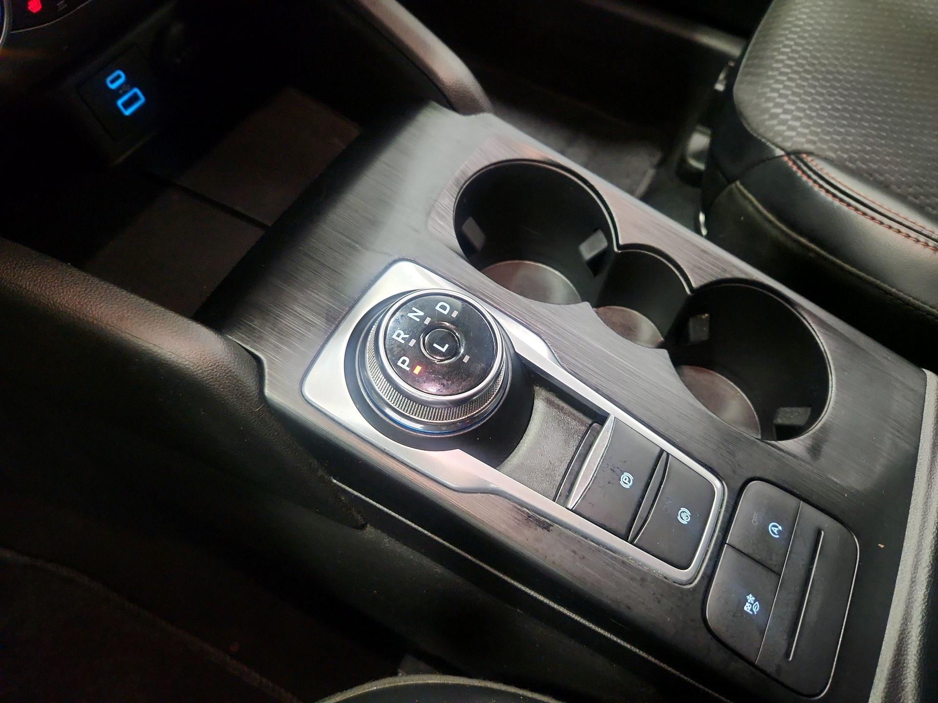 Thumbnail: 2023 Ford Escape - 17